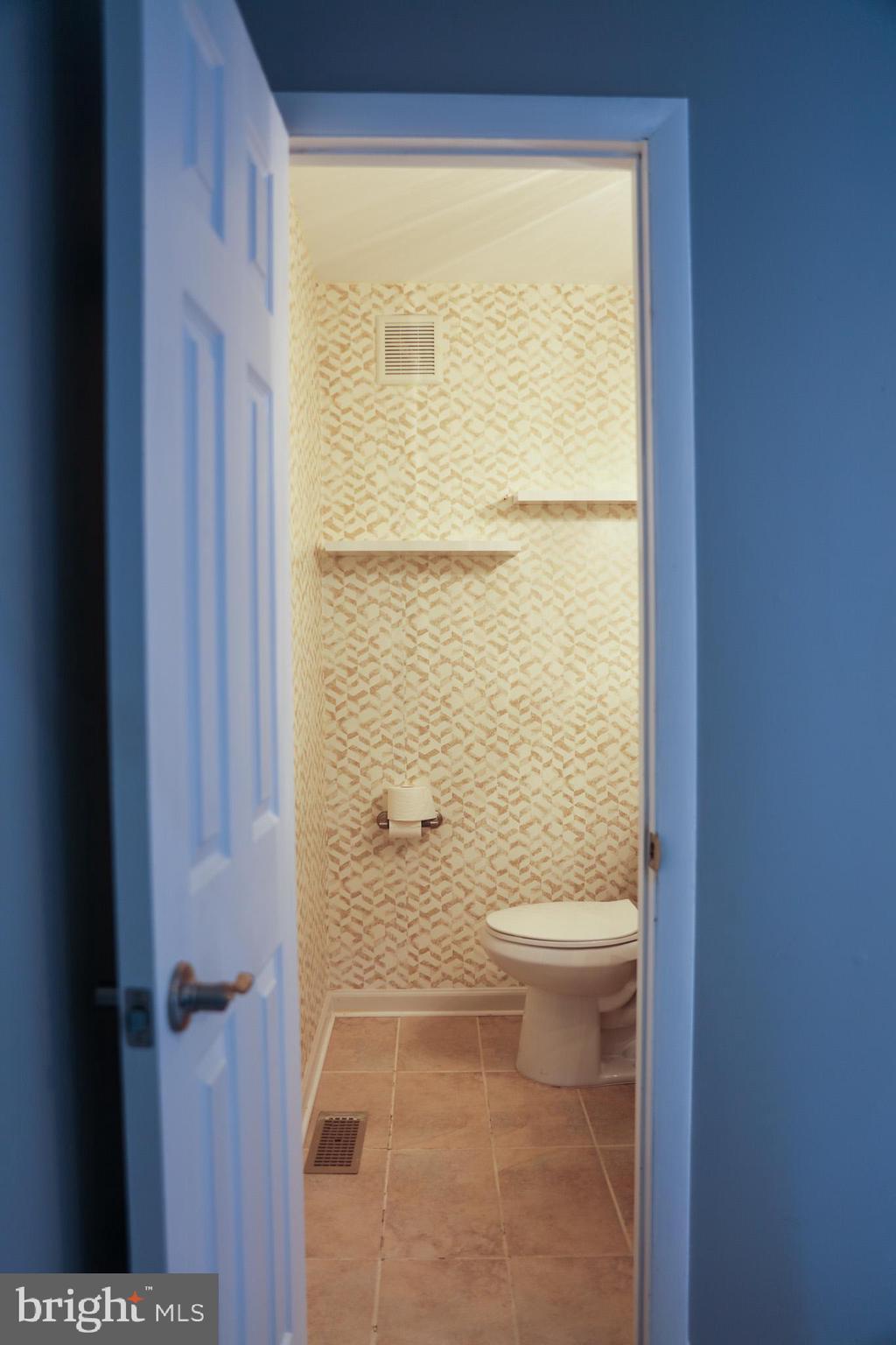 VILLAGE OAKS - Residential