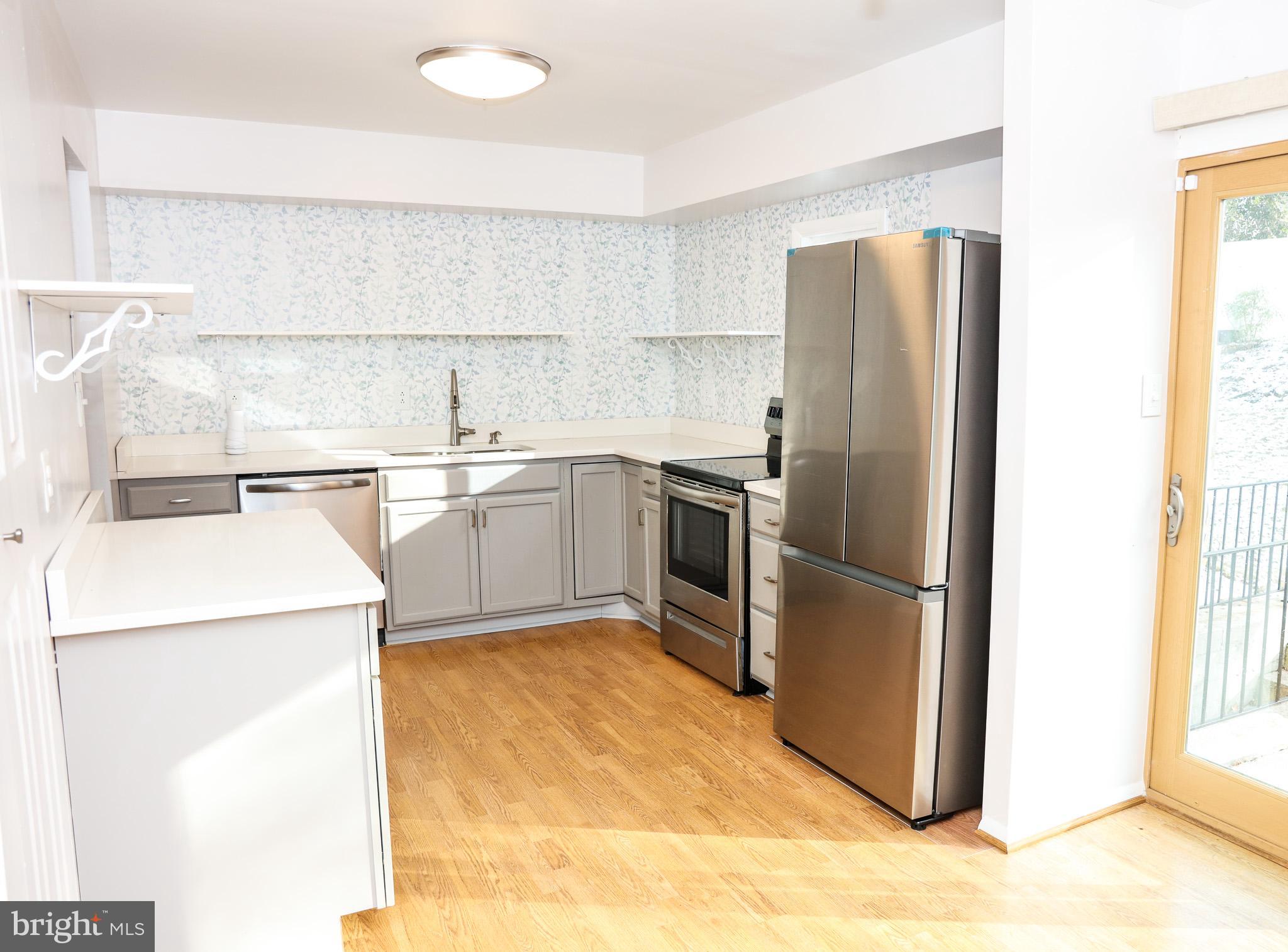 VILLAGE OAKS - Residential