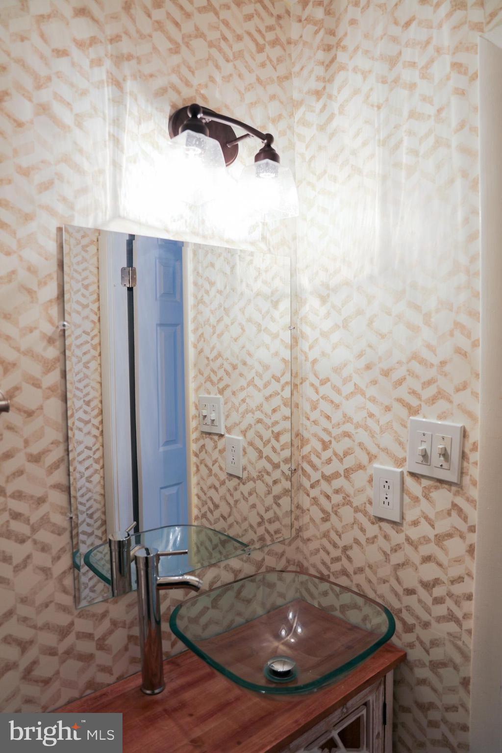 VILLAGE OAKS - Residential