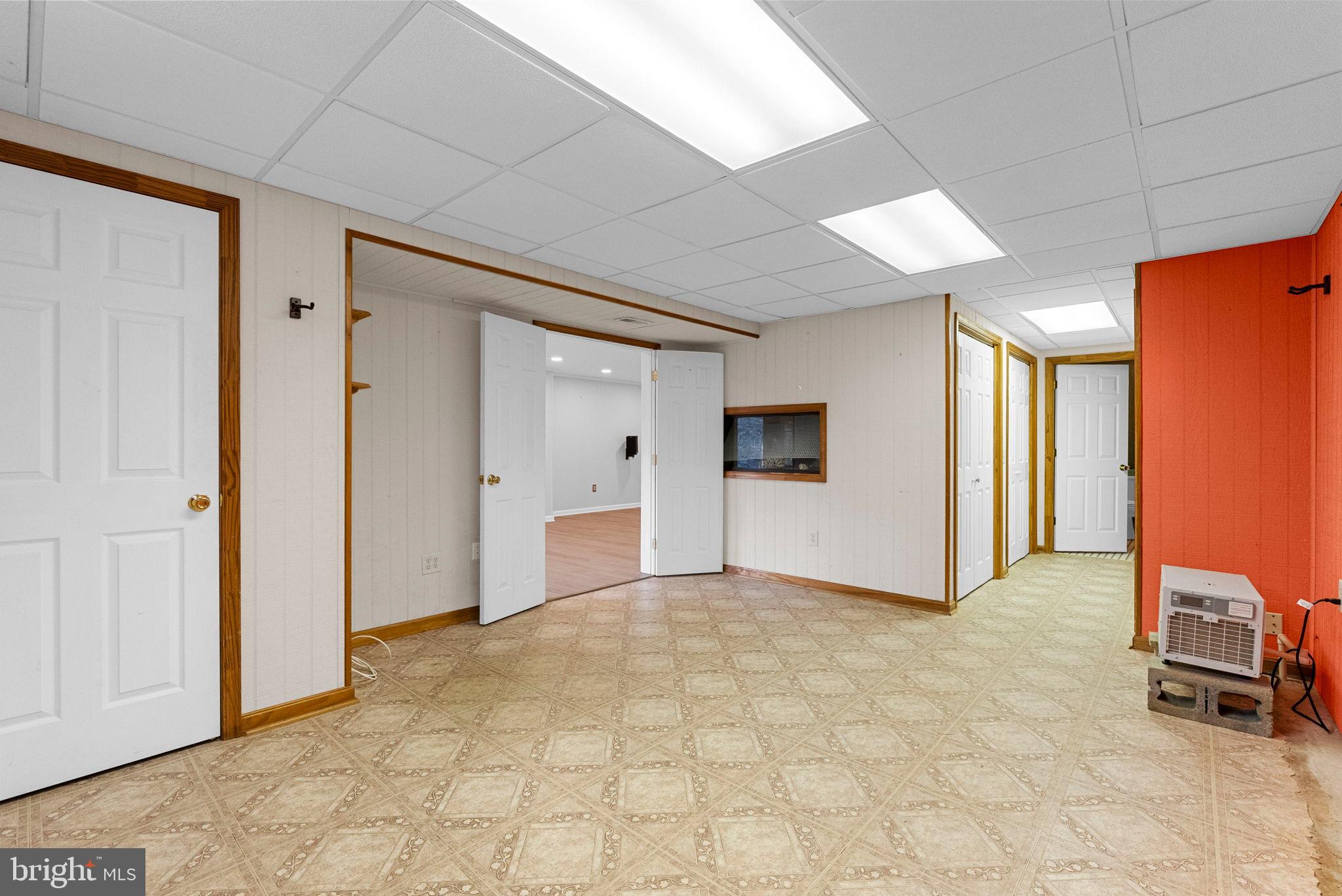 BROOKSTONE - Residential