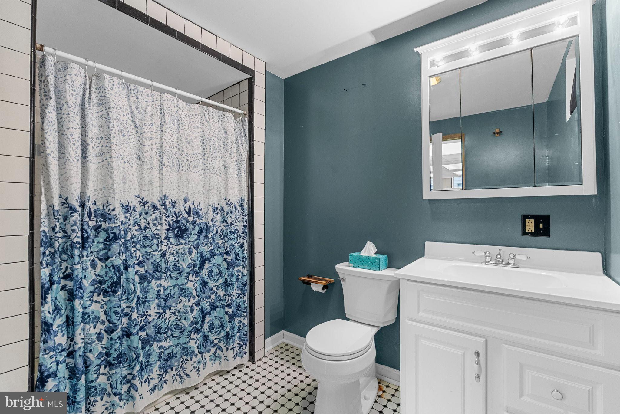 BROOKSTONE - Residential