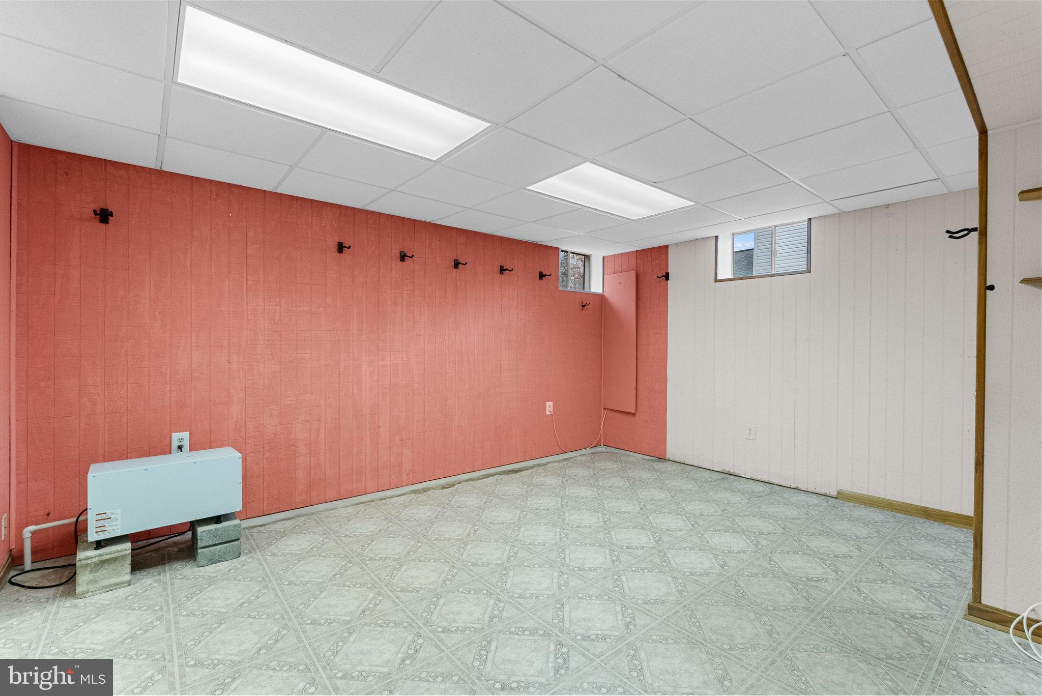 BROOKSTONE - Residential