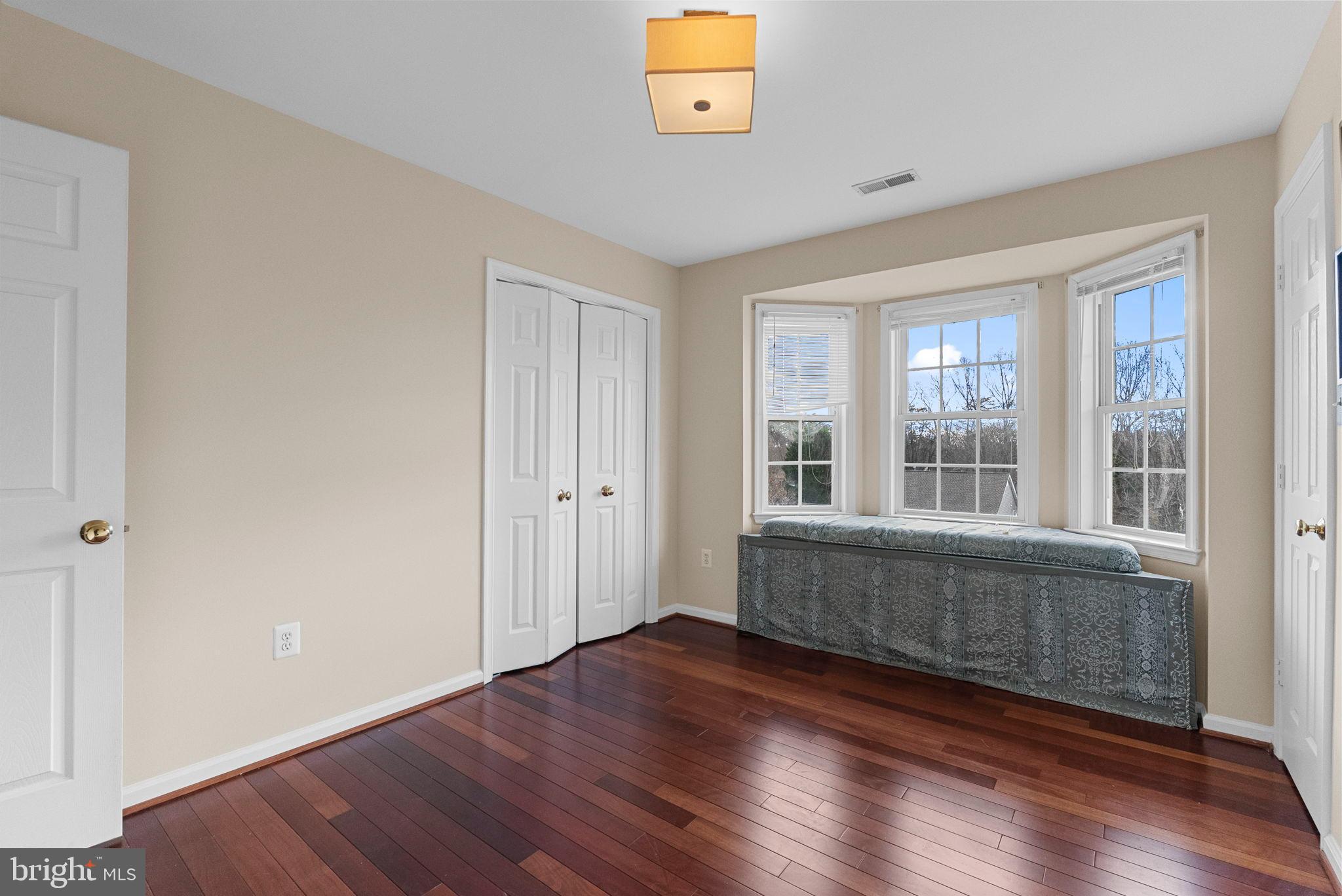 BROOKSTONE - Residential