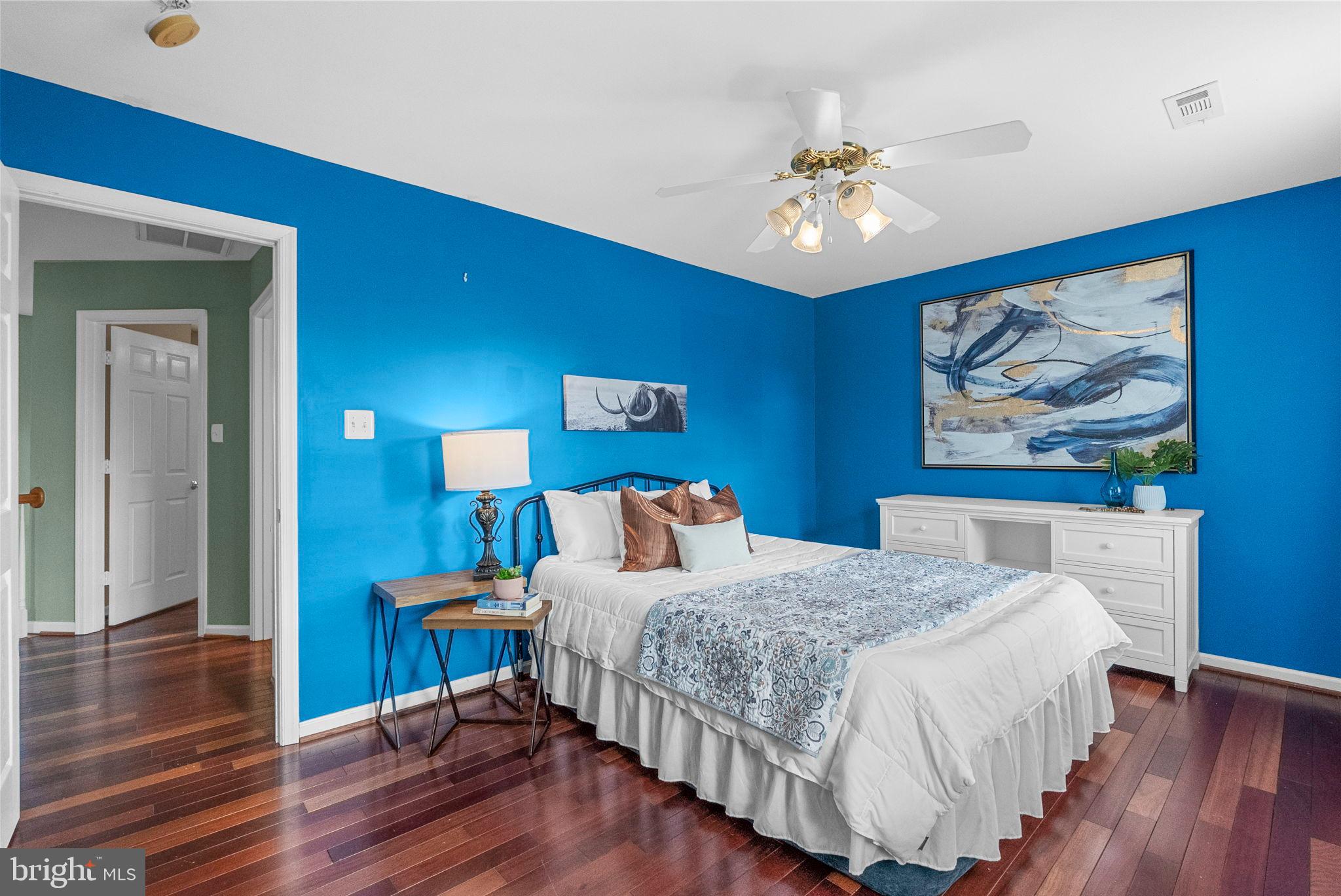 BROOKSTONE - Residential