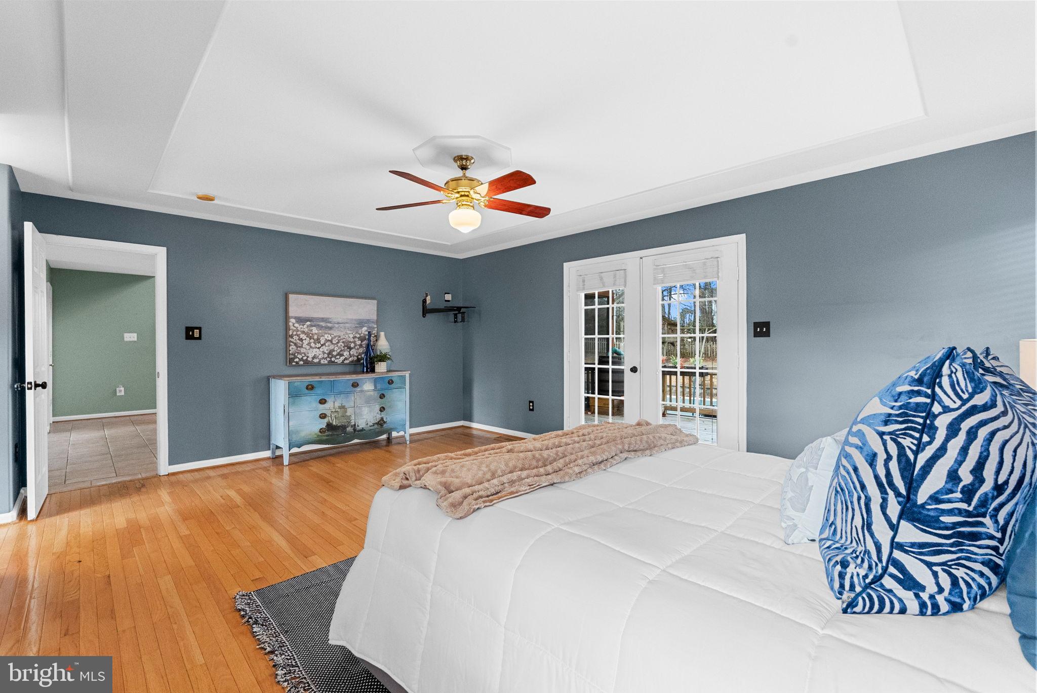 BROOKSTONE - Residential