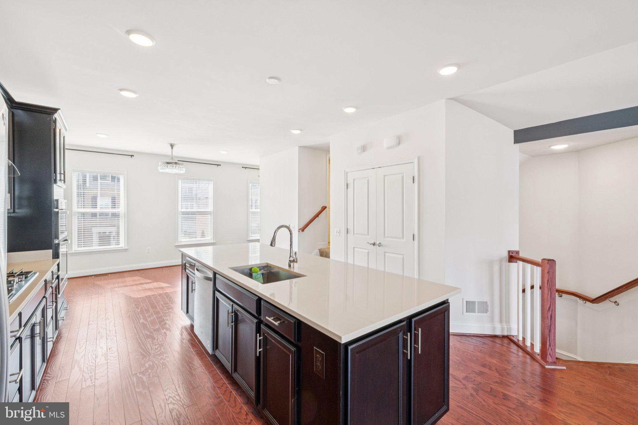 POTOMAC SHORES - Residential Lease