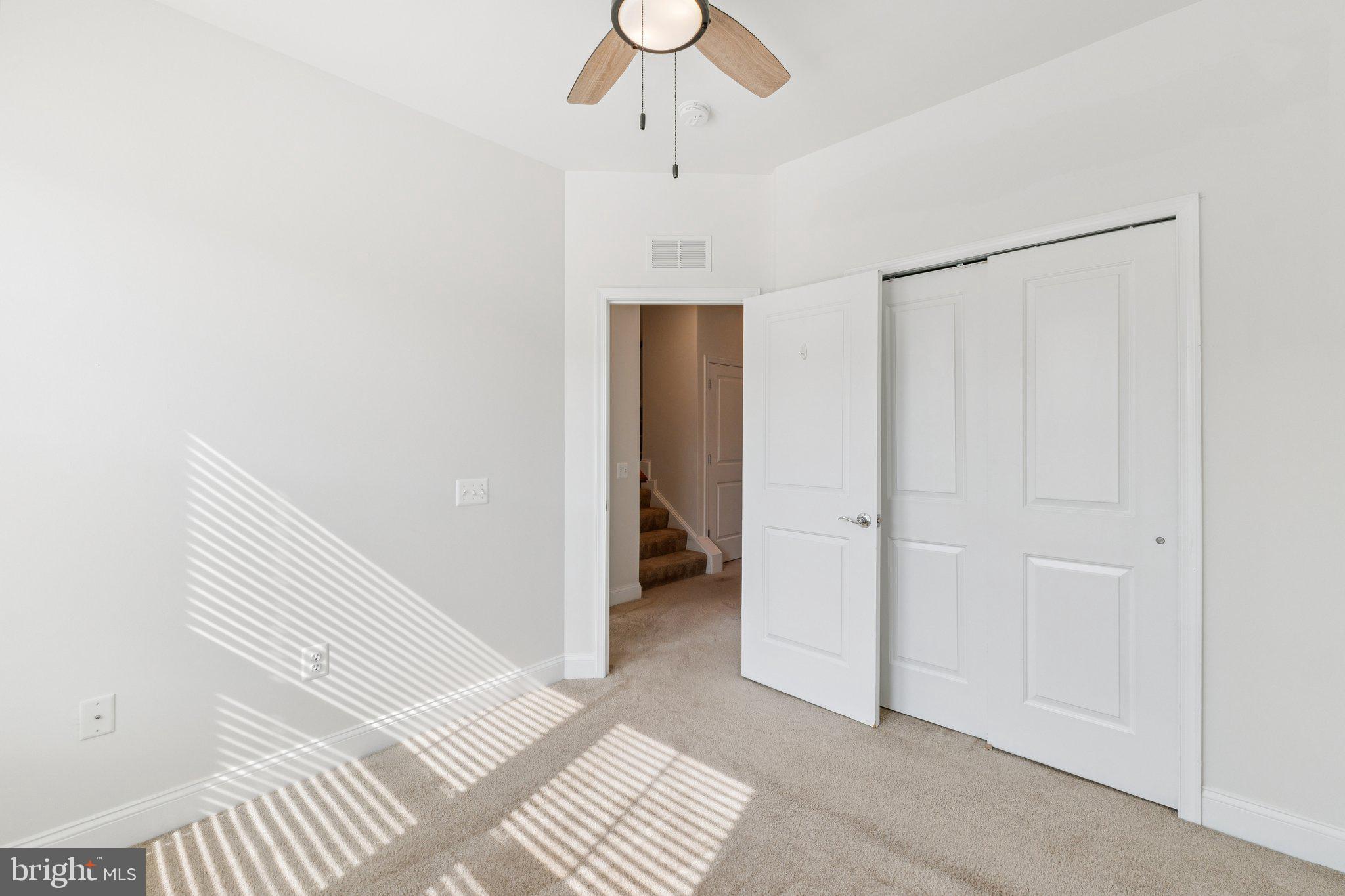 POTOMAC SHORES - Residential Lease