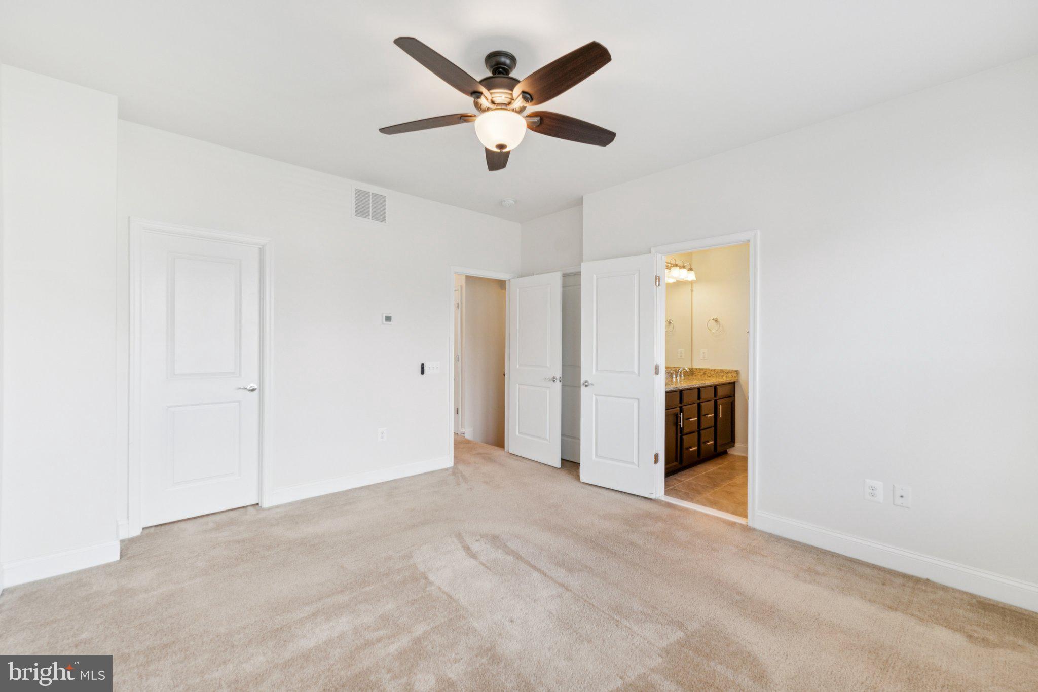 POTOMAC SHORES - Residential Lease