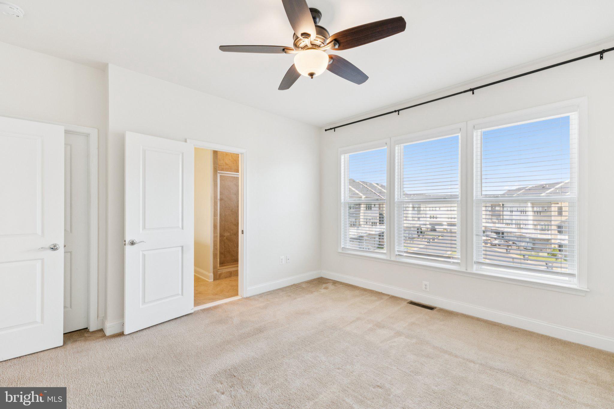 POTOMAC SHORES - Residential Lease