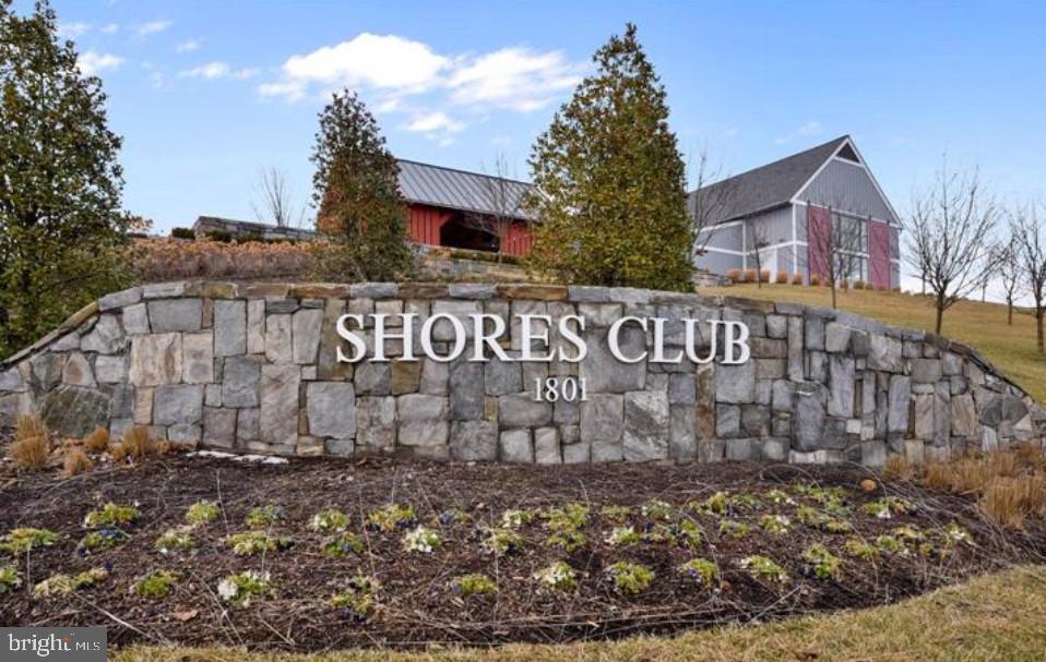 POTOMAC SHORES - Residential Lease