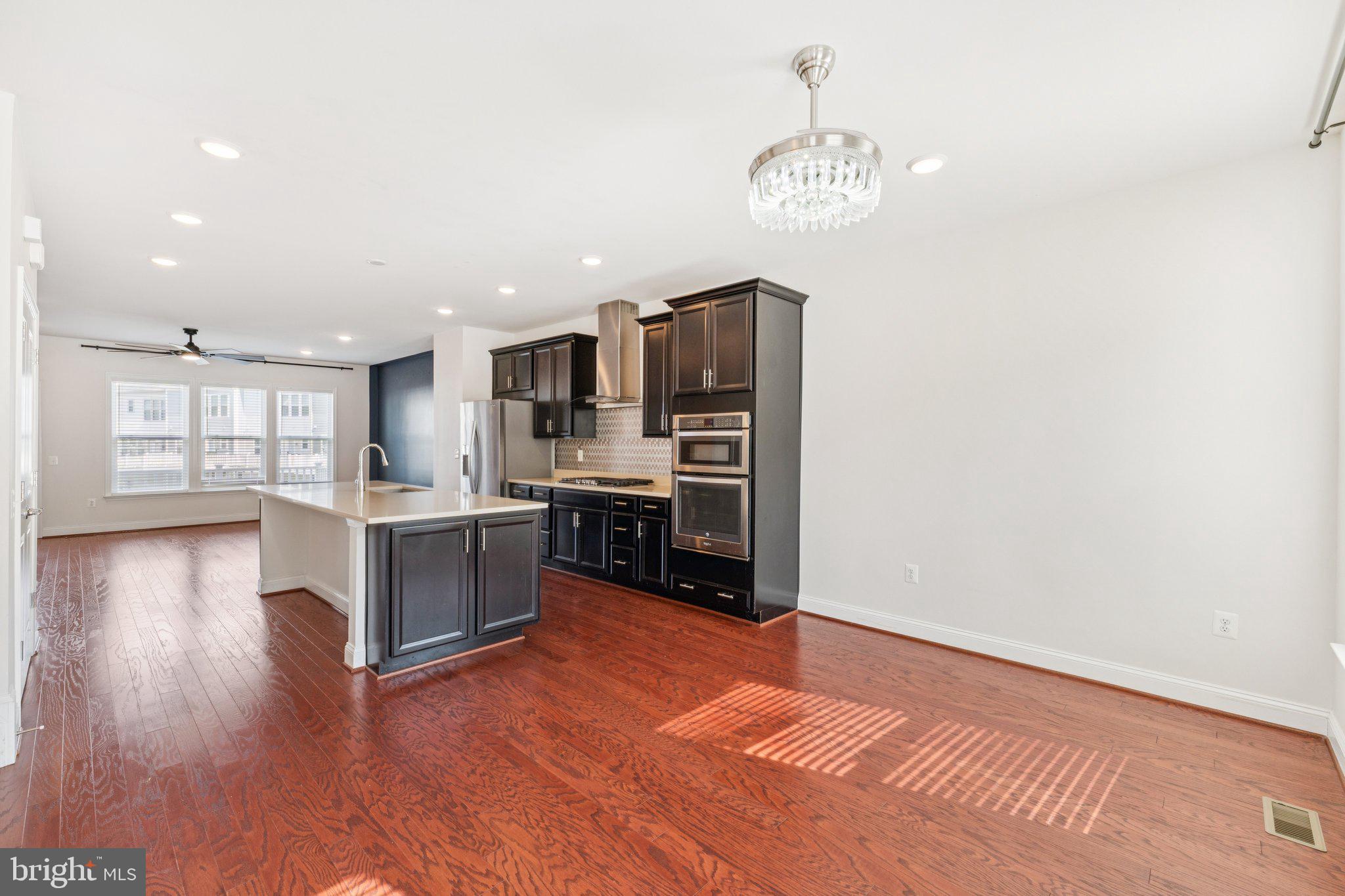 POTOMAC SHORES - Residential Lease