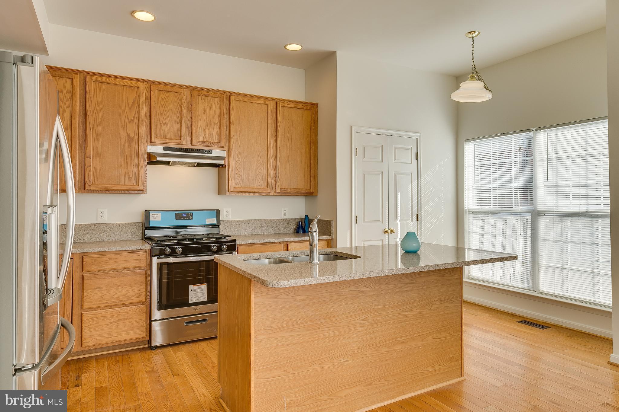 MCNAIR FARMS LANDBAY - Residential