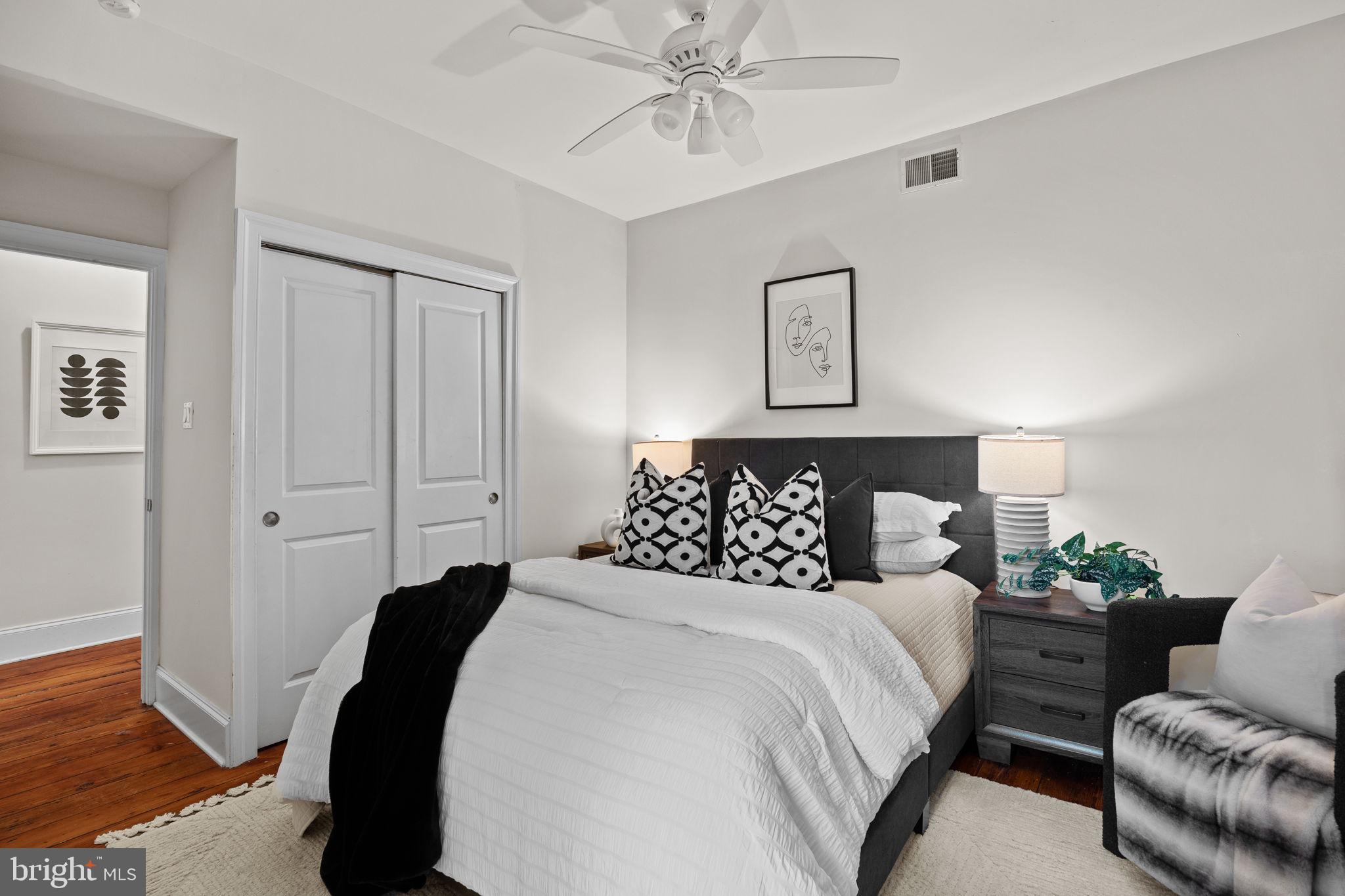 RITTENHOUSE SQUARE - Residential