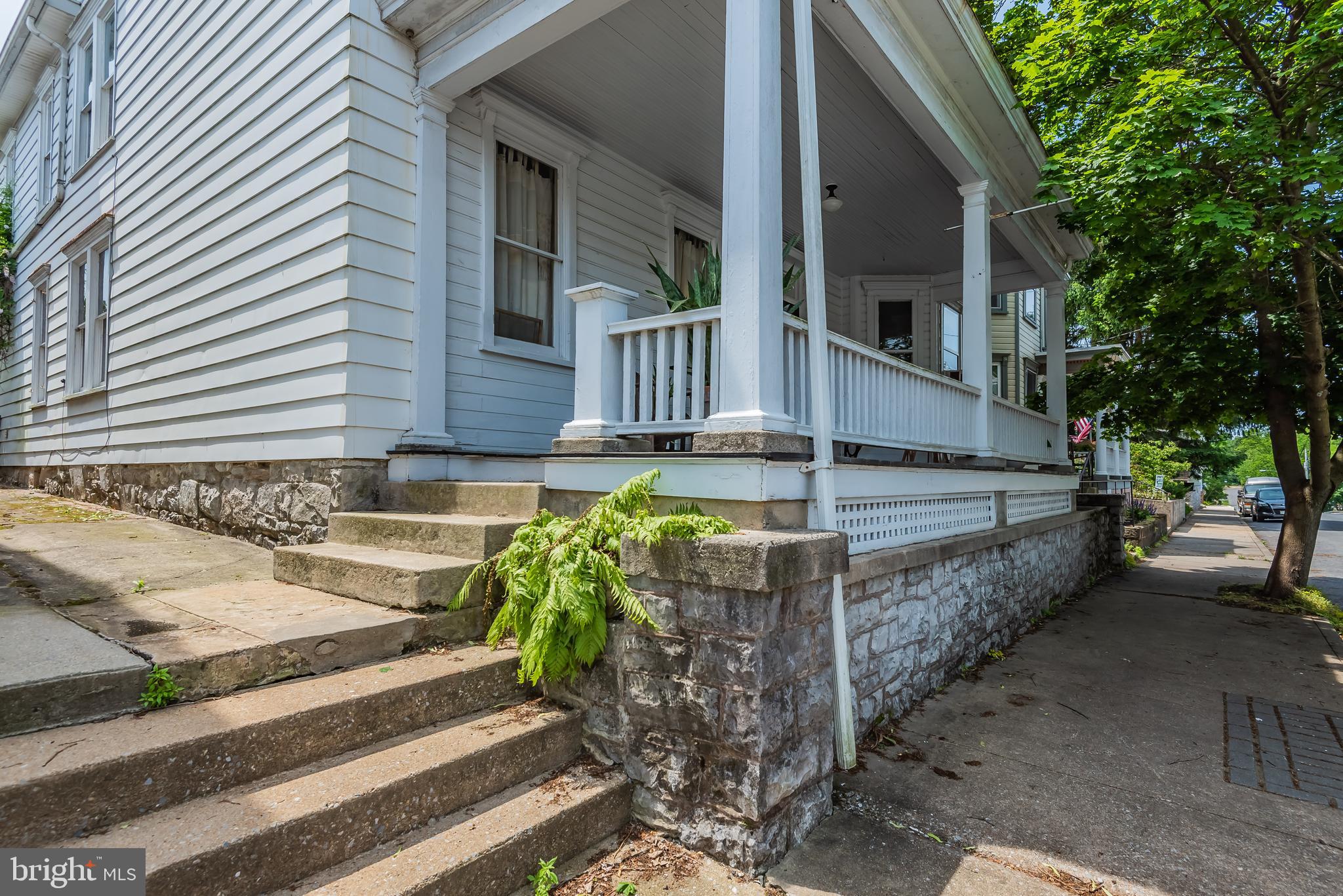 NEWVILLE BOROUGH - Residential