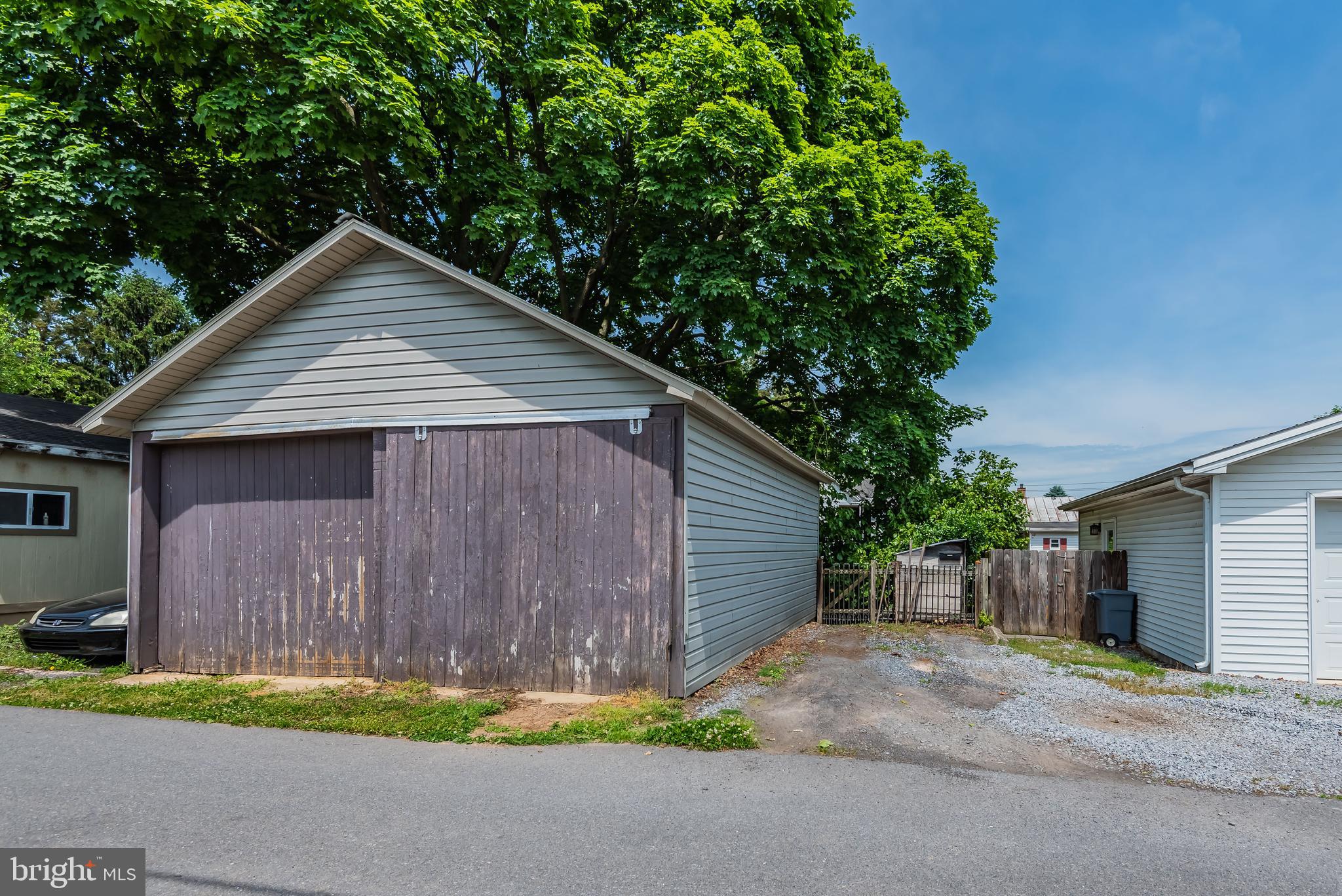 NEWVILLE BOROUGH - Residential