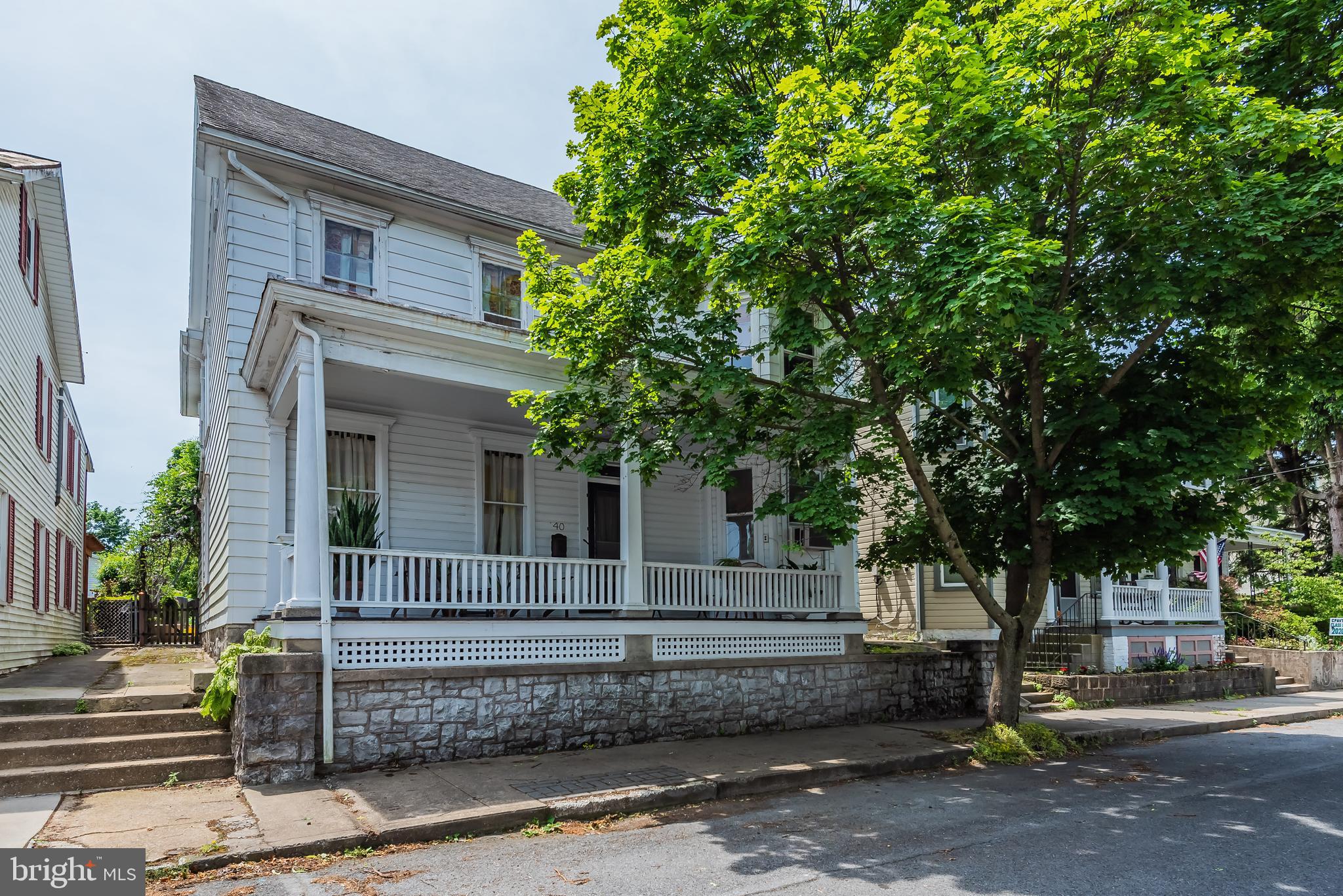 NEWVILLE BOROUGH - Residential