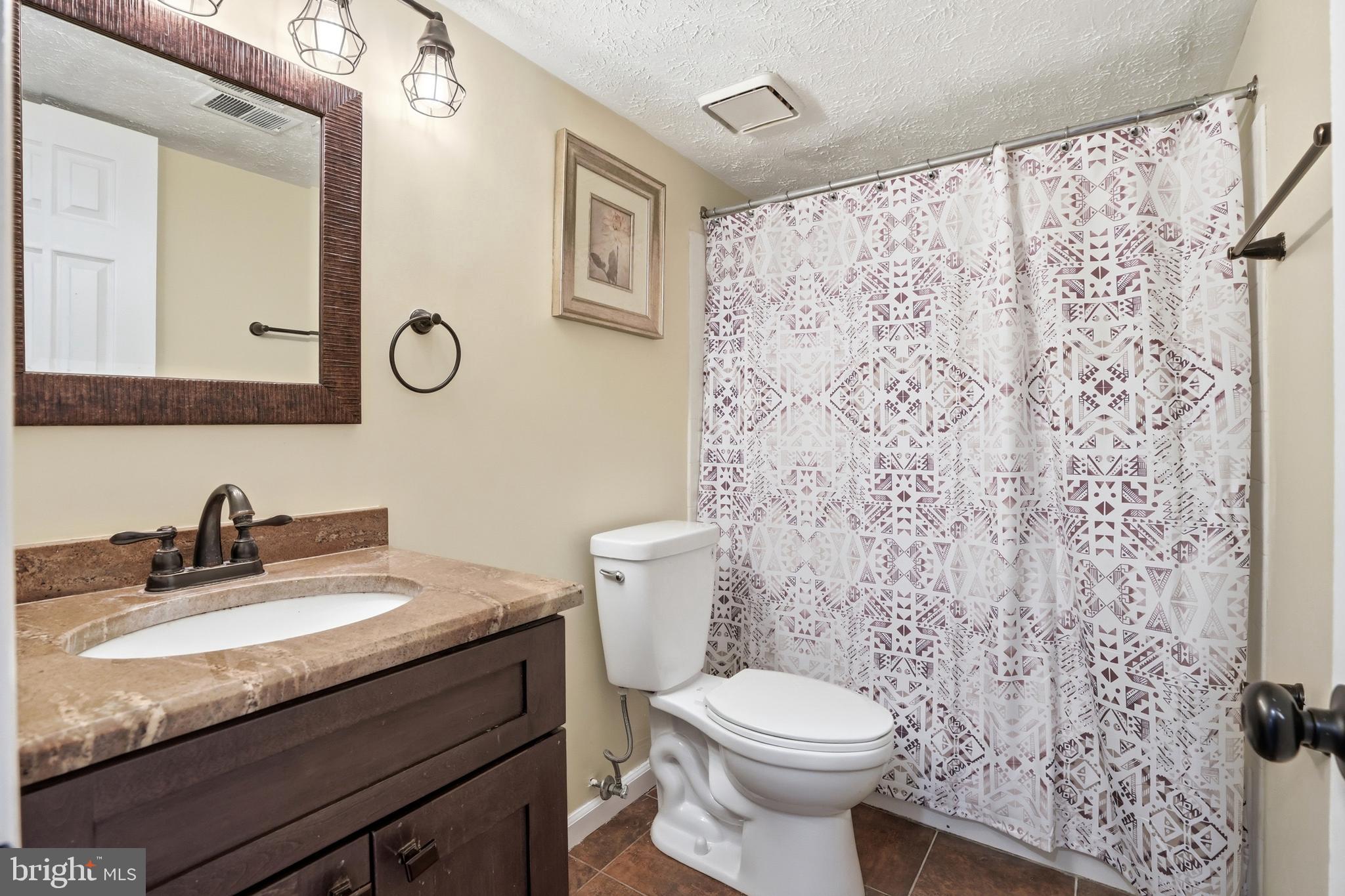 WESTLAKE VILLAGE - Residential