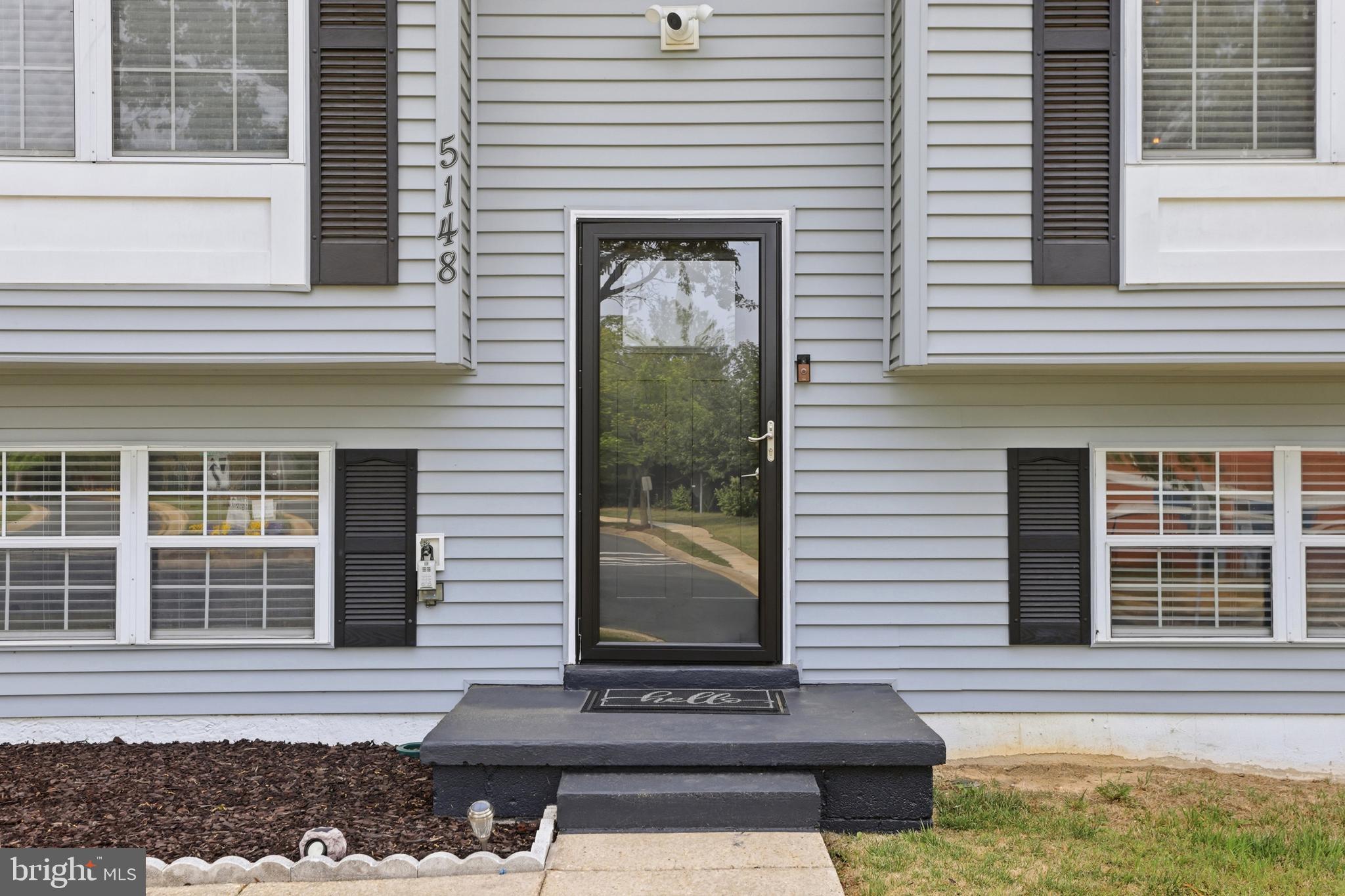 5148 DORCHESTER CIRCLE