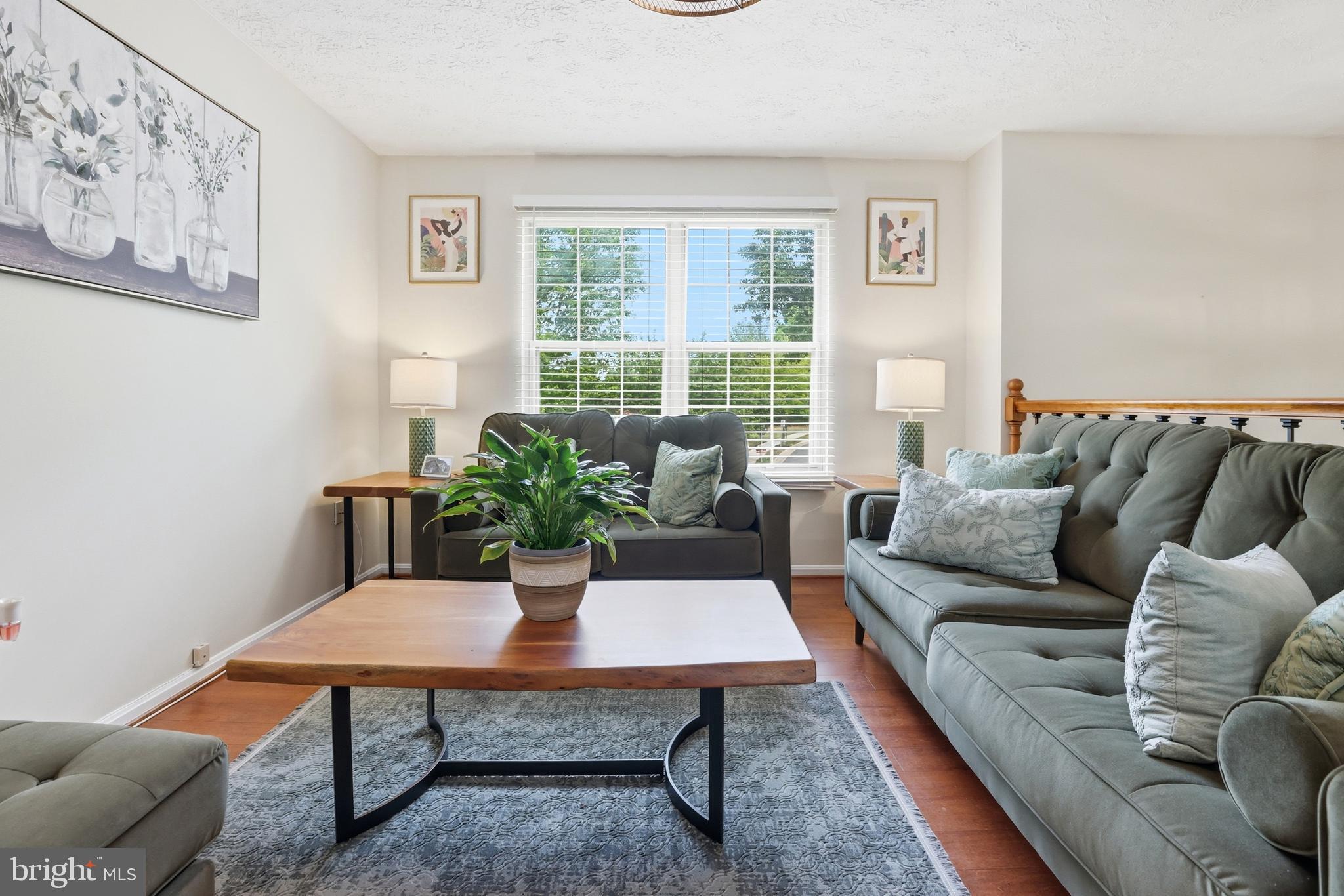 WESTLAKE VILLAGE - Residential