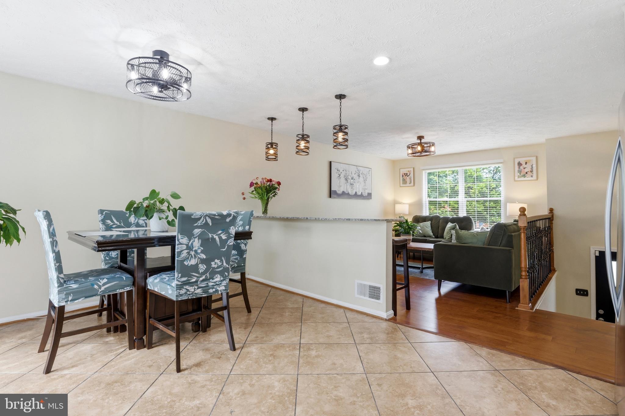 WESTLAKE VILLAGE - Residential