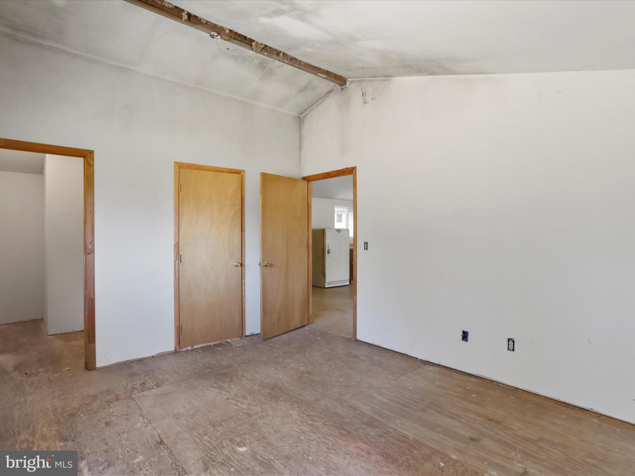 MONTEVALLO HILLS - Residential