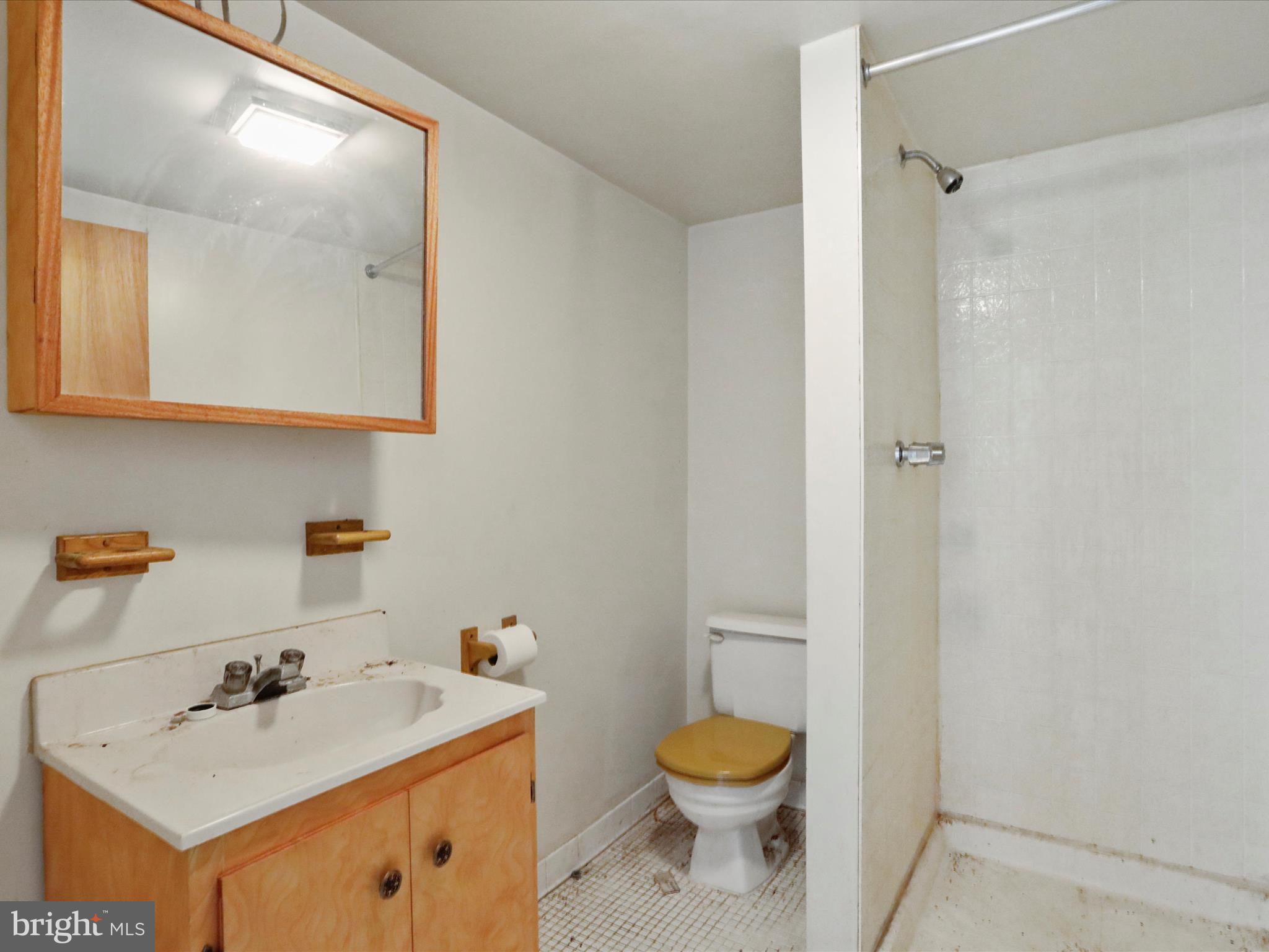 MONTEVALLO HILLS - Residential