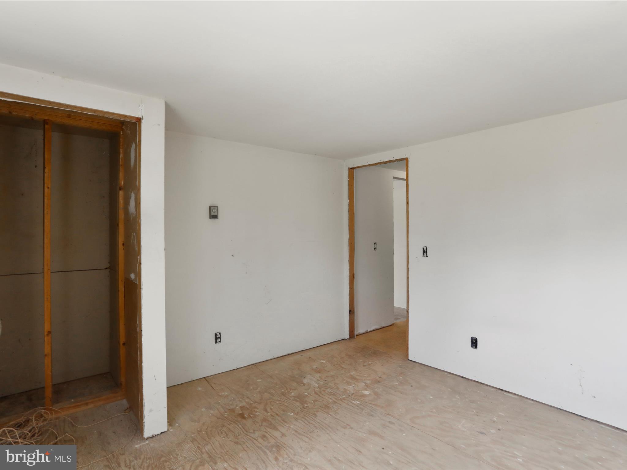 MONTEVALLO HILLS - Residential