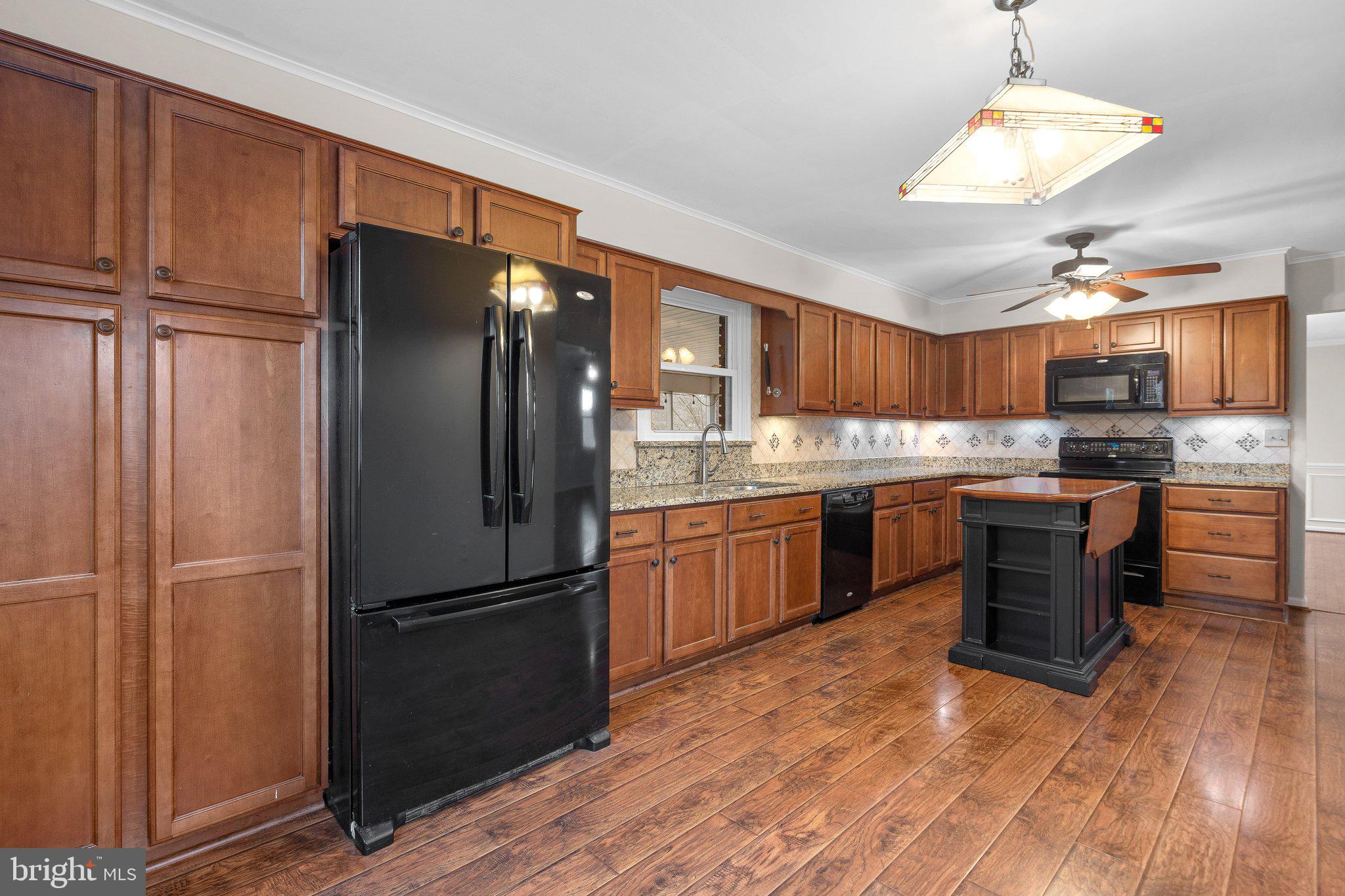 PRESIDENTIAL PARK - Residential