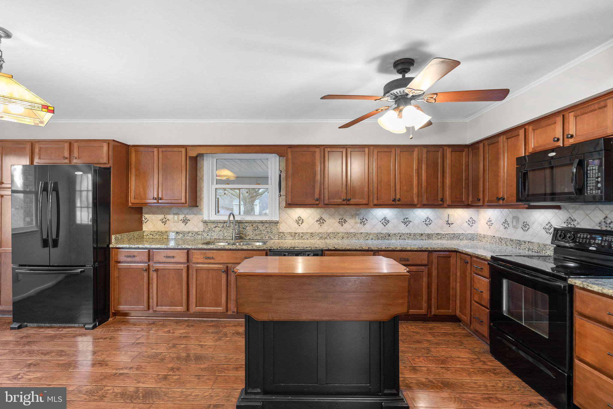 PRESIDENTIAL PARK - Residential