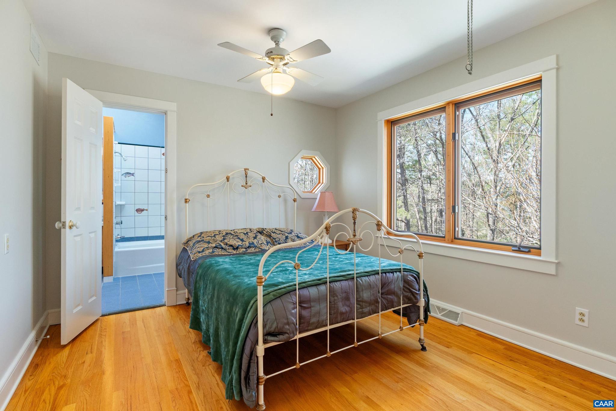 REVEILLE FARM - Residential