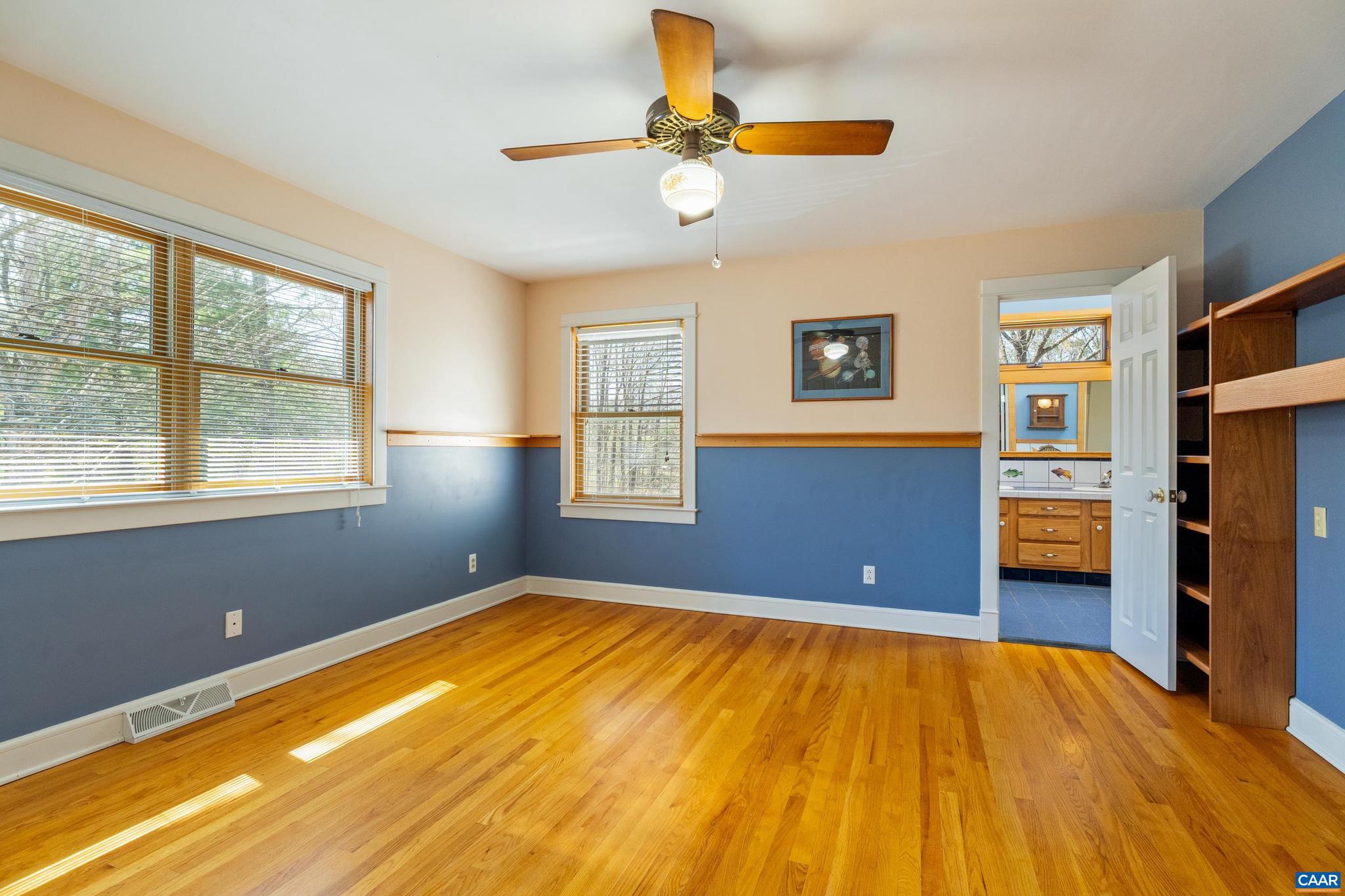 REVEILLE FARM - Residential