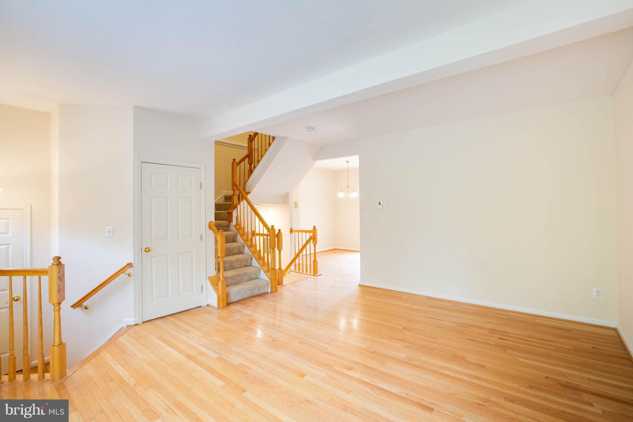 ISLAND CREEK - Residential