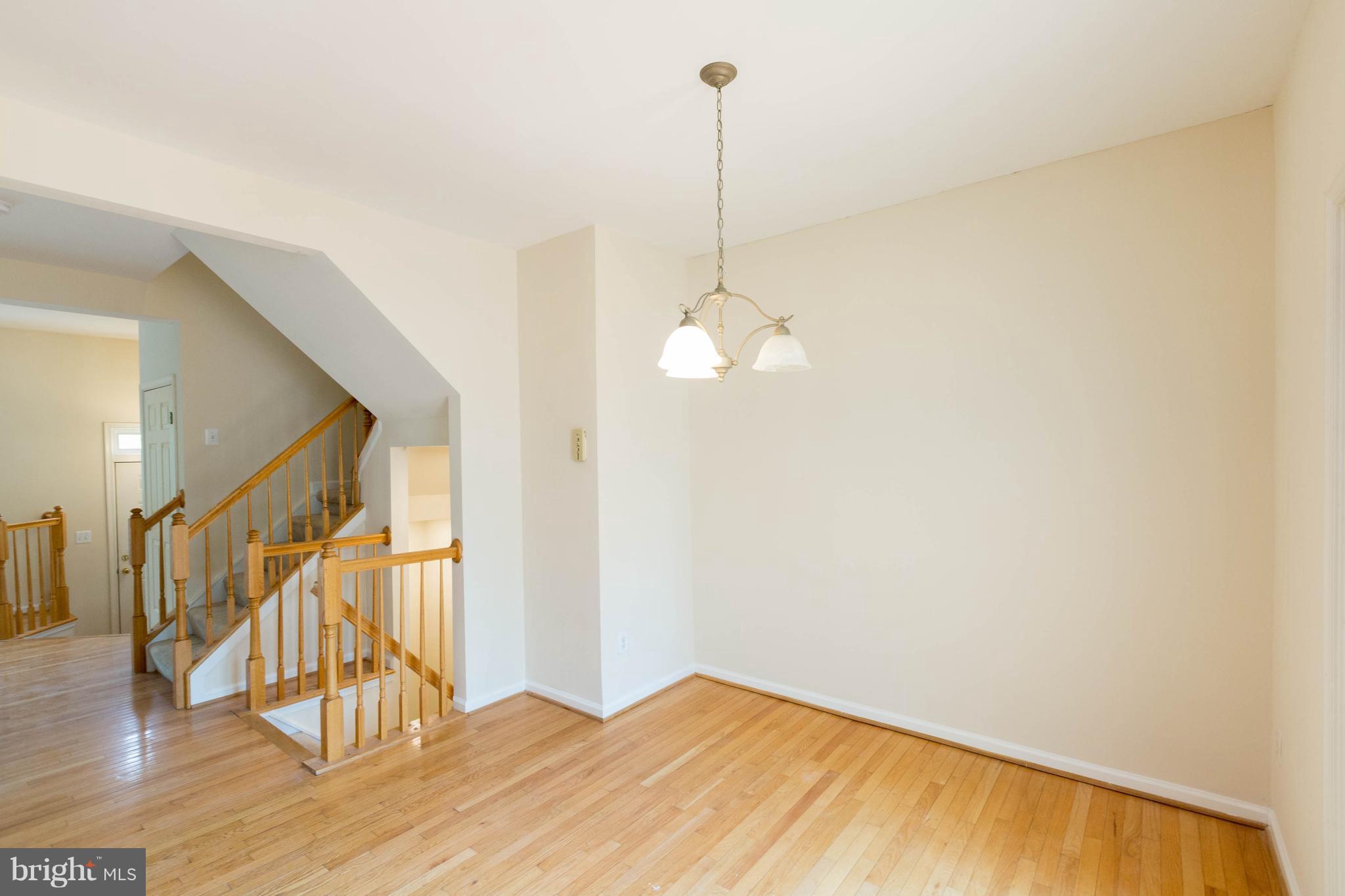 ISLAND CREEK - Residential