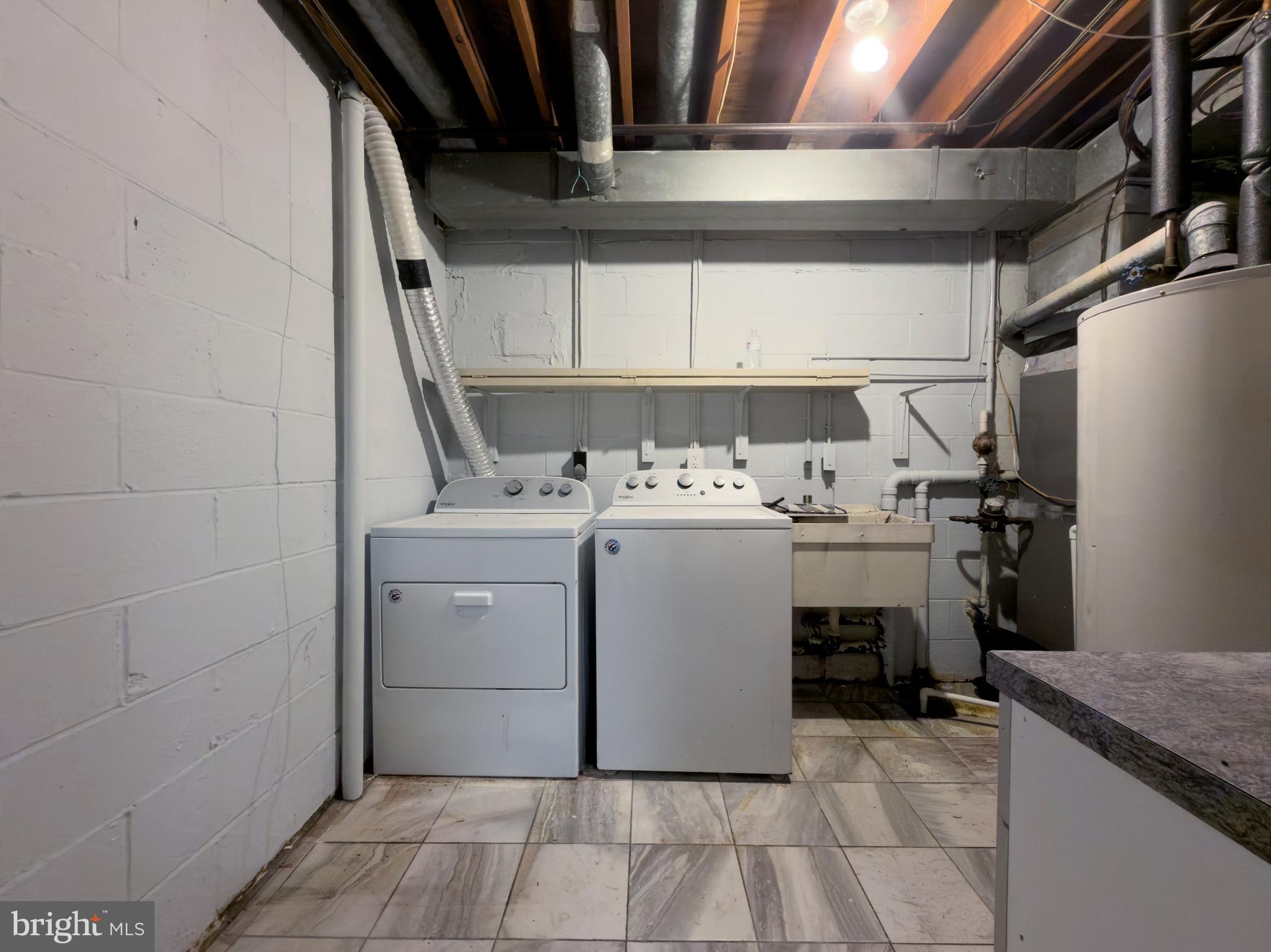 HERITAGE VILLAGE - Residential