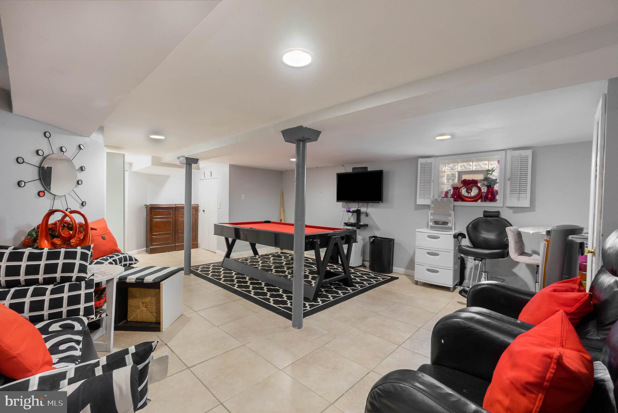 WESTFIELD - Residential