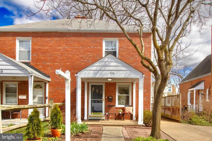 Now available for rent, 511 S Wayne St combines modern amenities with classic charm. This inviting home features a stylishly updated front porch, elegant hardwood flooring, fresh paint, and enhanced lighting throughout. The kitchen boasts newer appliances, and residents can enjoy a spacious, fenced backyard perfect for outdoor activities. On-site amenities include a private driveway, a Nest thermostat, a Ring alarm system, and convenient main level laundry. Situated just steps from Penrose Park and close to the vibrant Columbia Pike area, this property offers easy access to a variety of dining and shopping options, as well as commuter routes to major destinations. Available for a monthly rent of $2,700 with an equal security deposit, we require a minimum credit score of 650 and are looking for tenants willing to commit to at least a one-year lease.