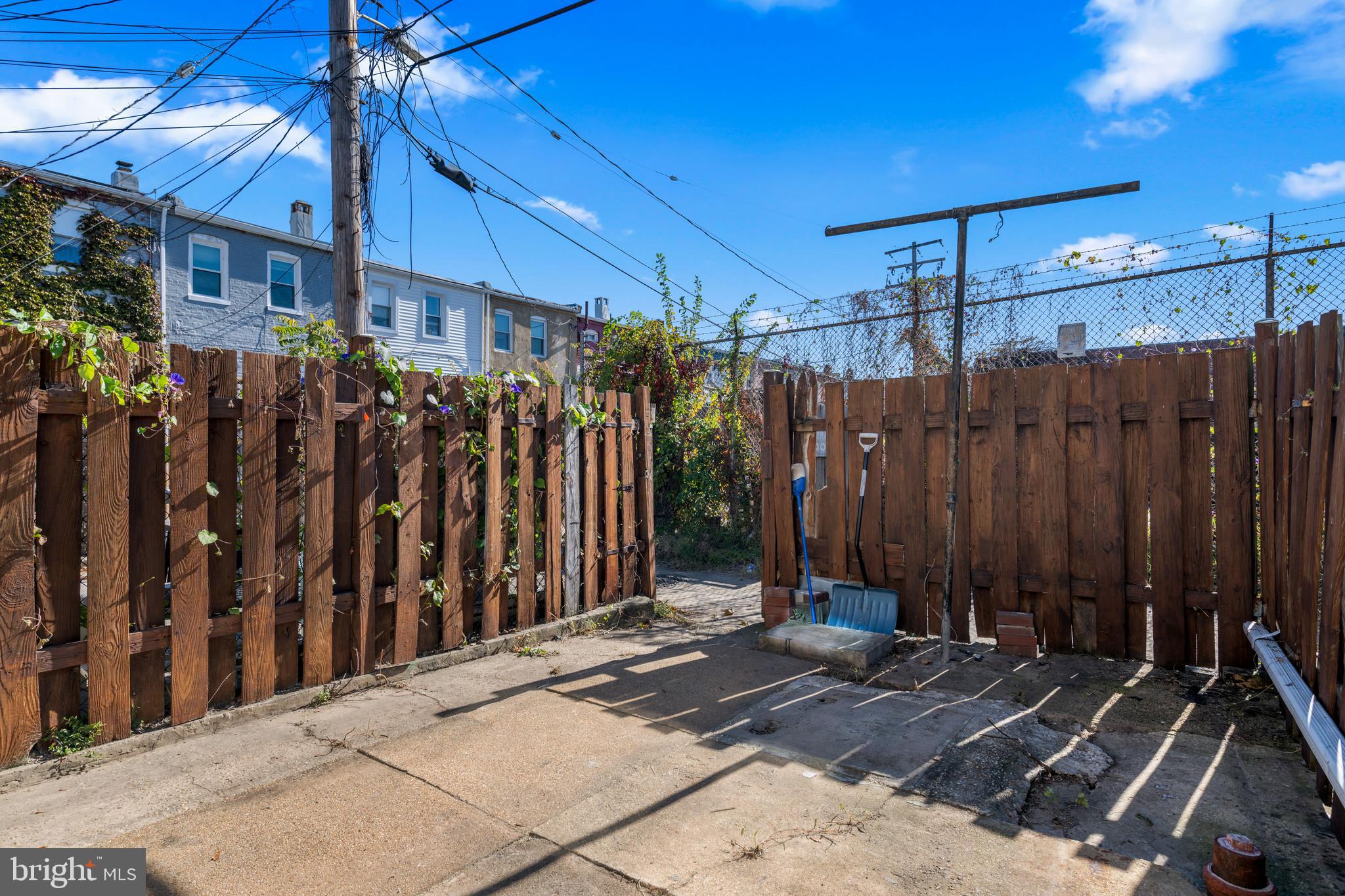 503 W 27TH STREET