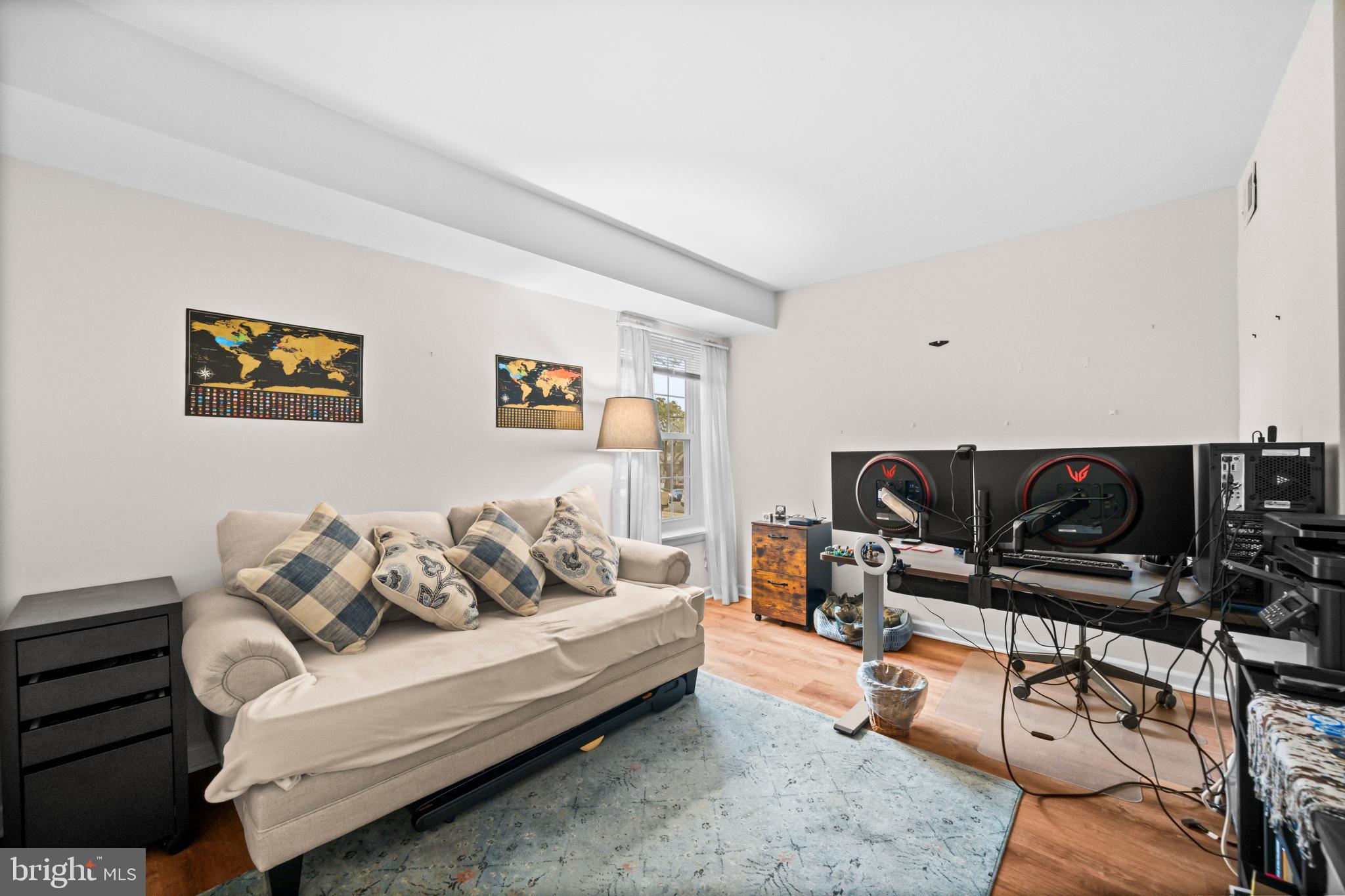 MC LEAN CHASE - Residential