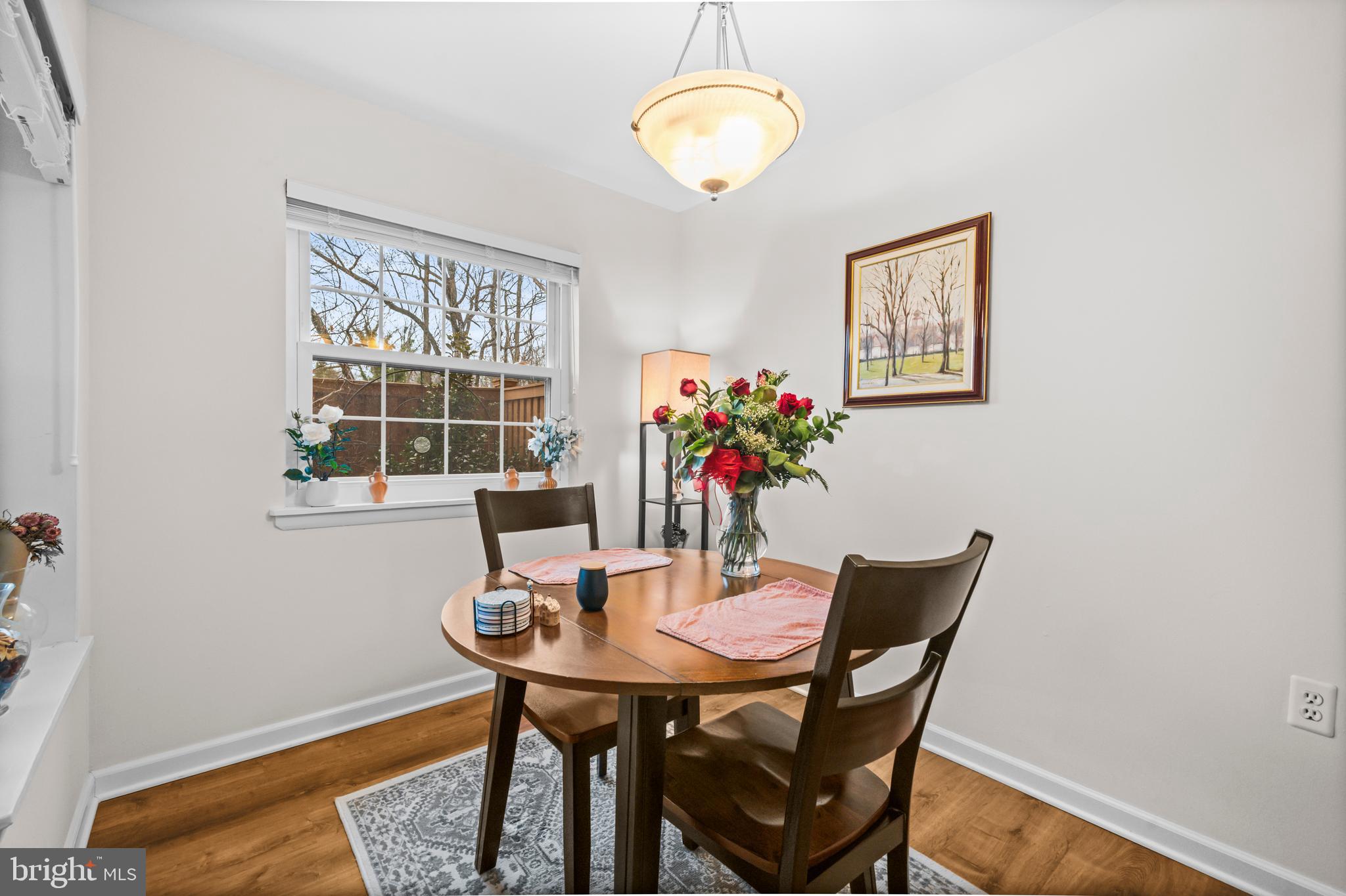 MC LEAN CHASE - Residential