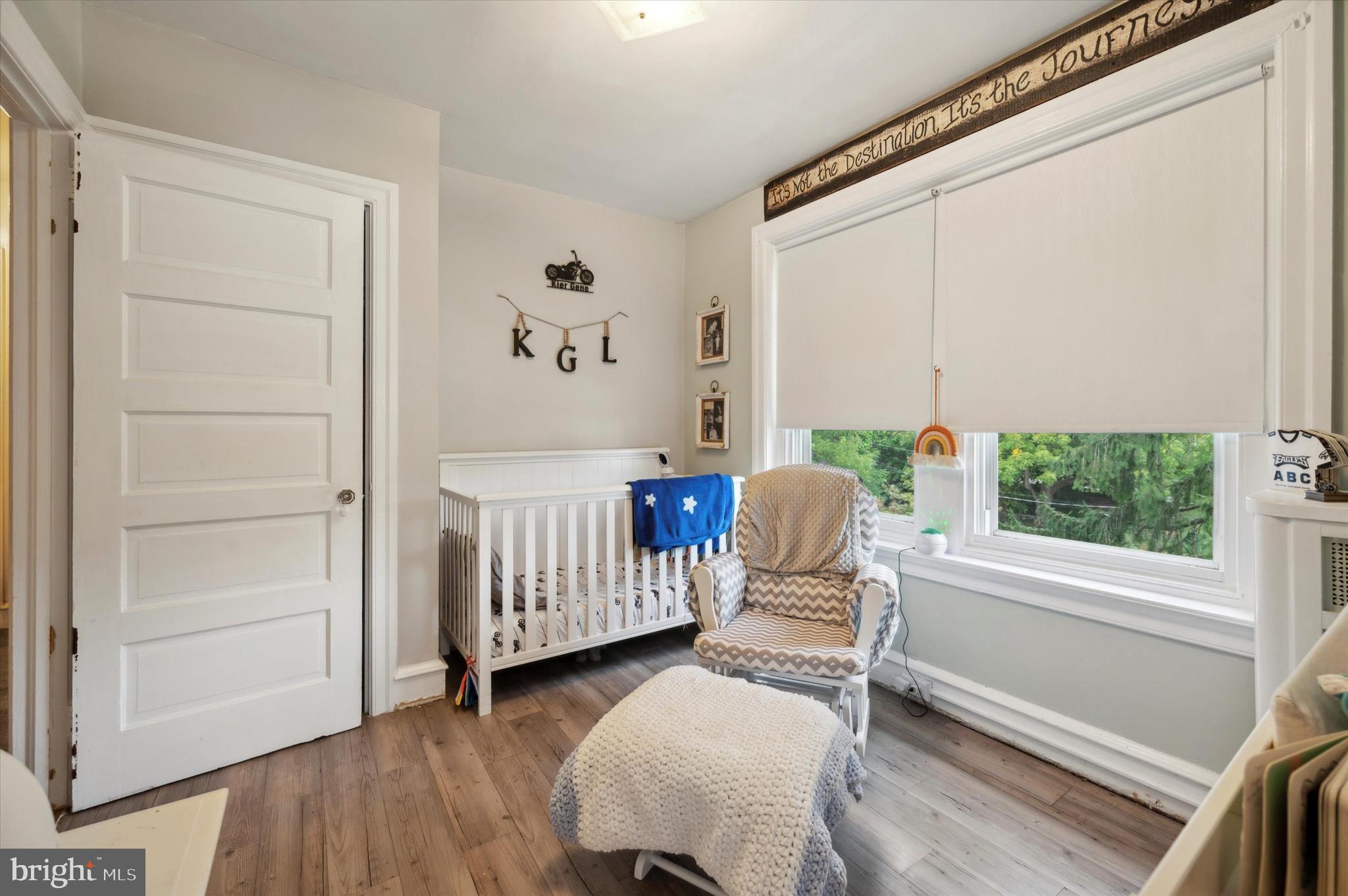 NORRISTOWN - Residential