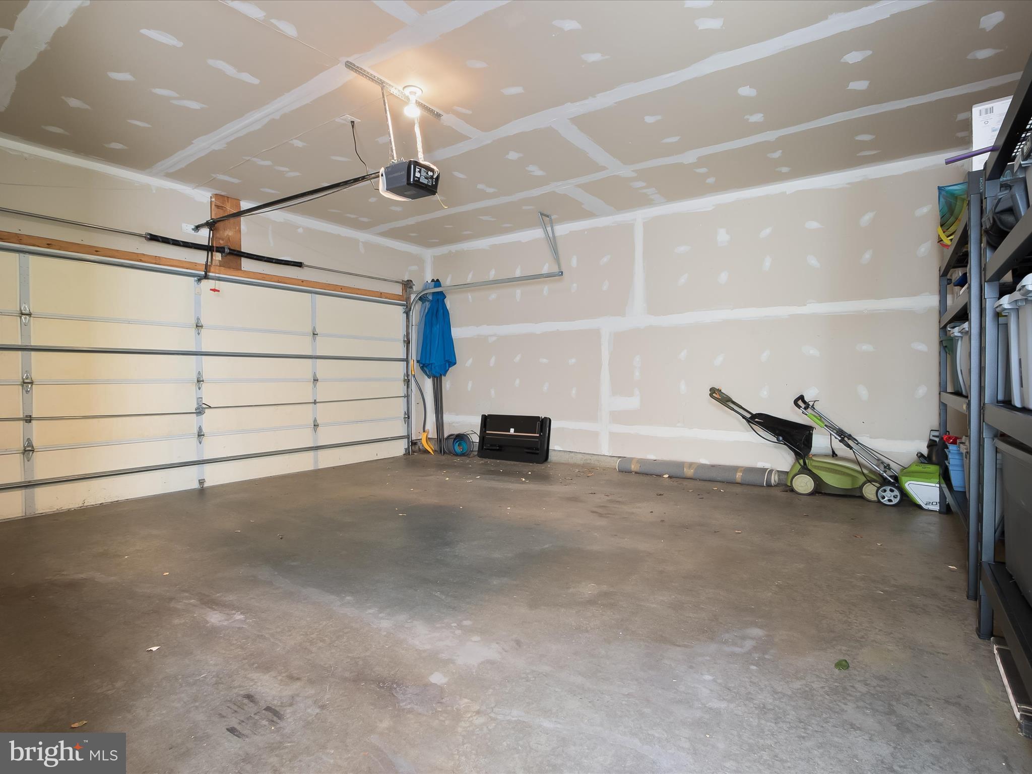 BELVEDERE GLEN - Residential