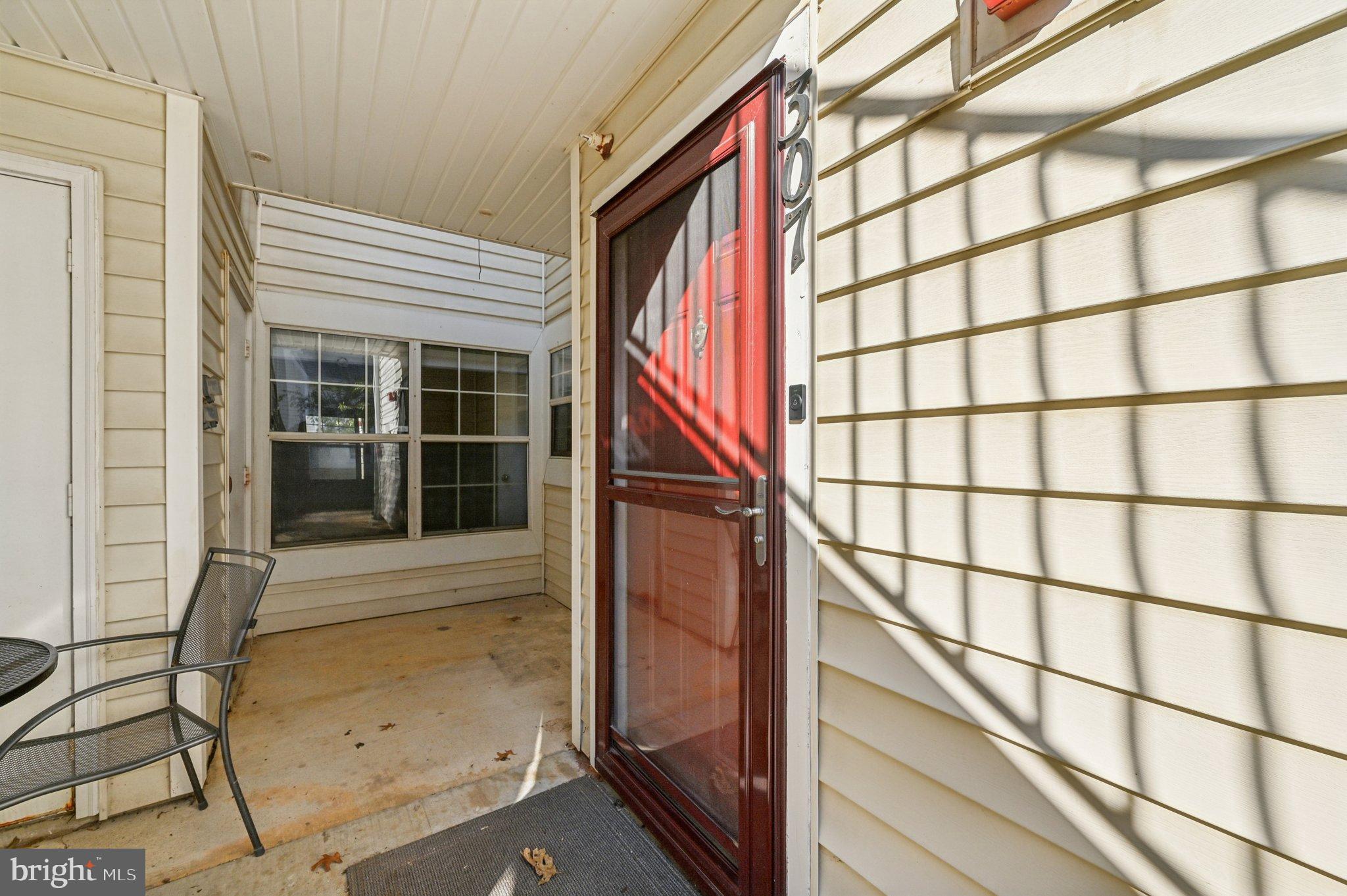 VISTAS 2 AT LAUREL - Residential