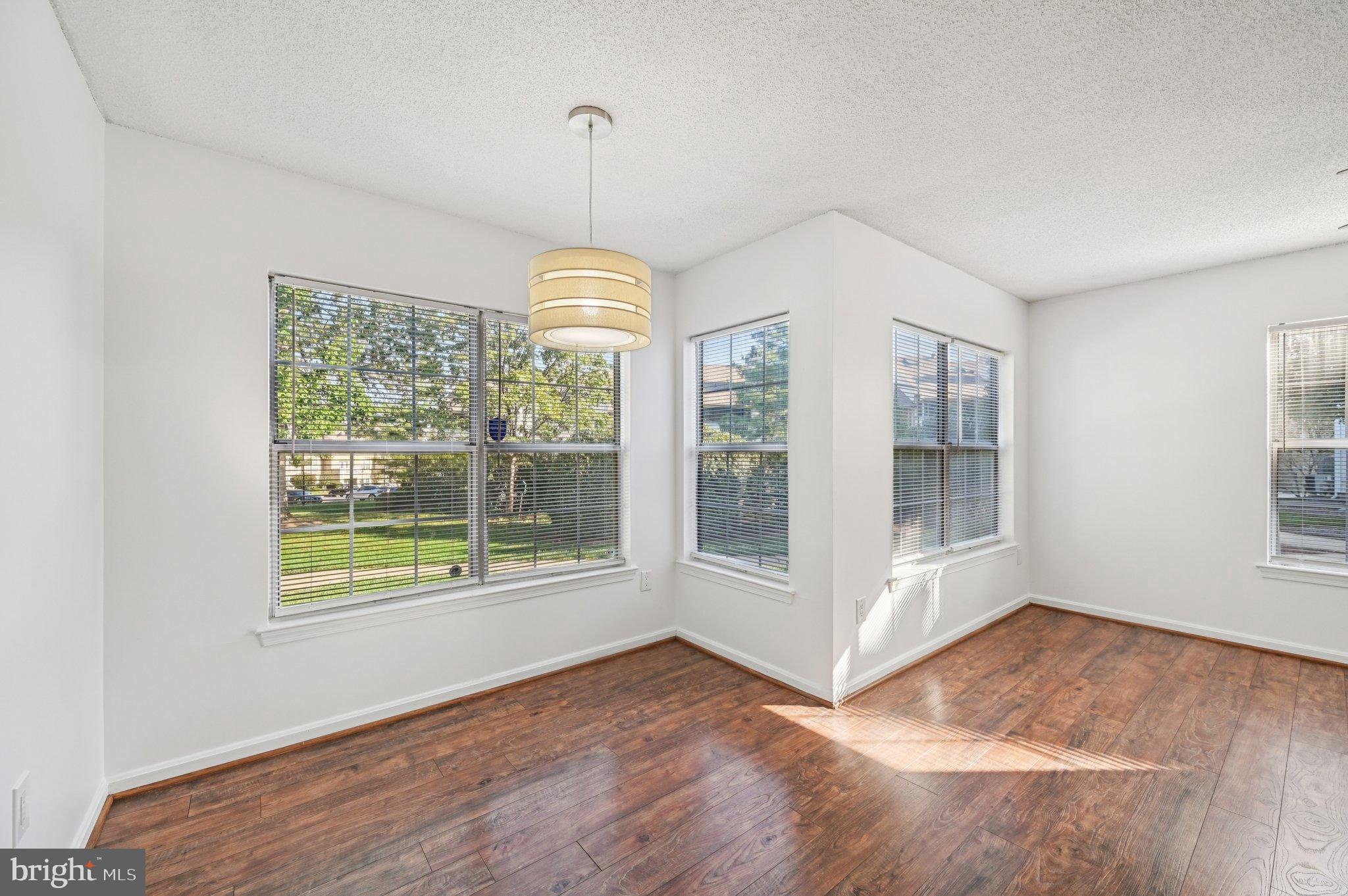 VISTAS 2 AT LAUREL - Residential