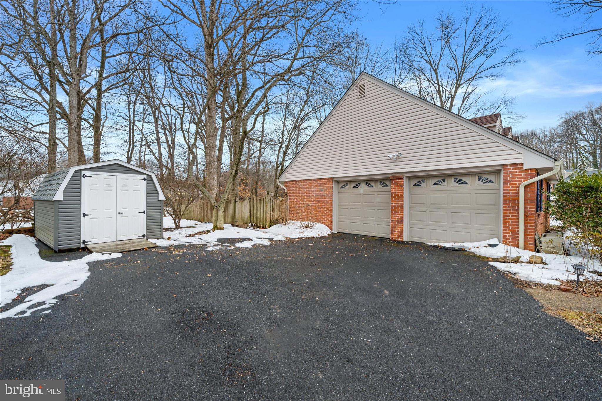 FOULK WOODS - Residential