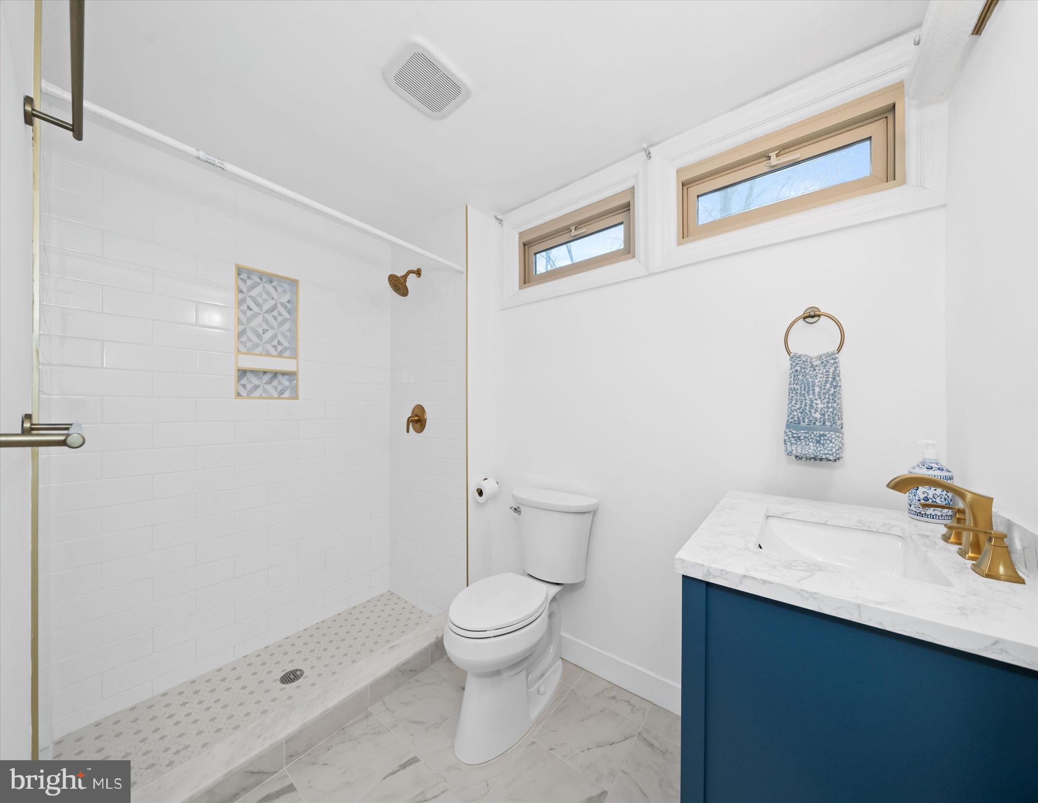 FOULK WOODS - Residential