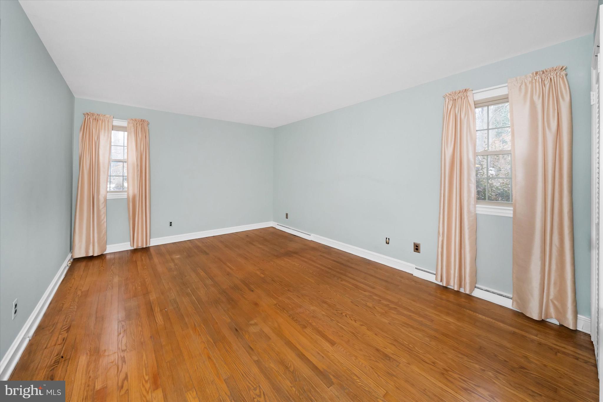 FOULK WOODS - Residential