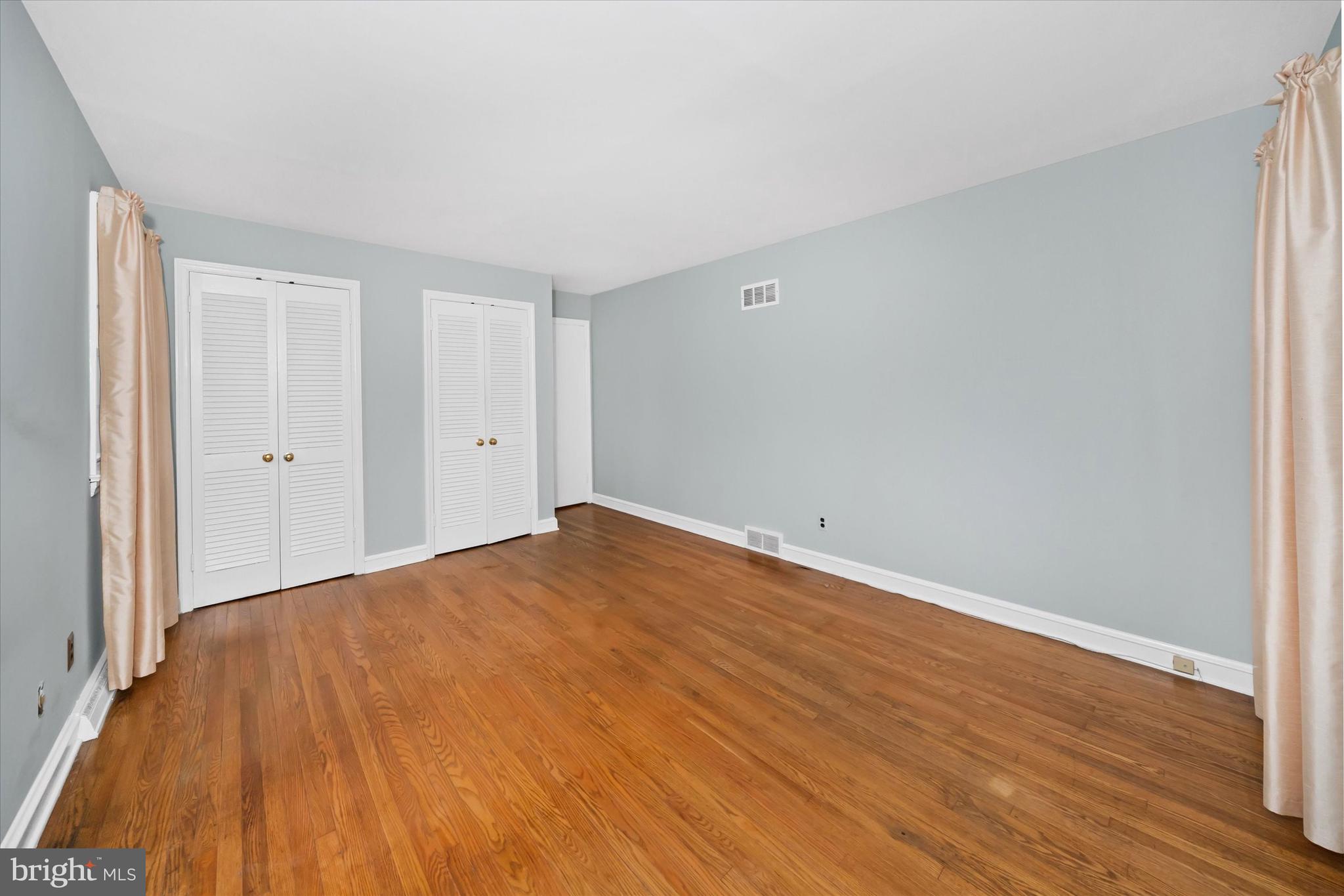 FOULK WOODS - Residential