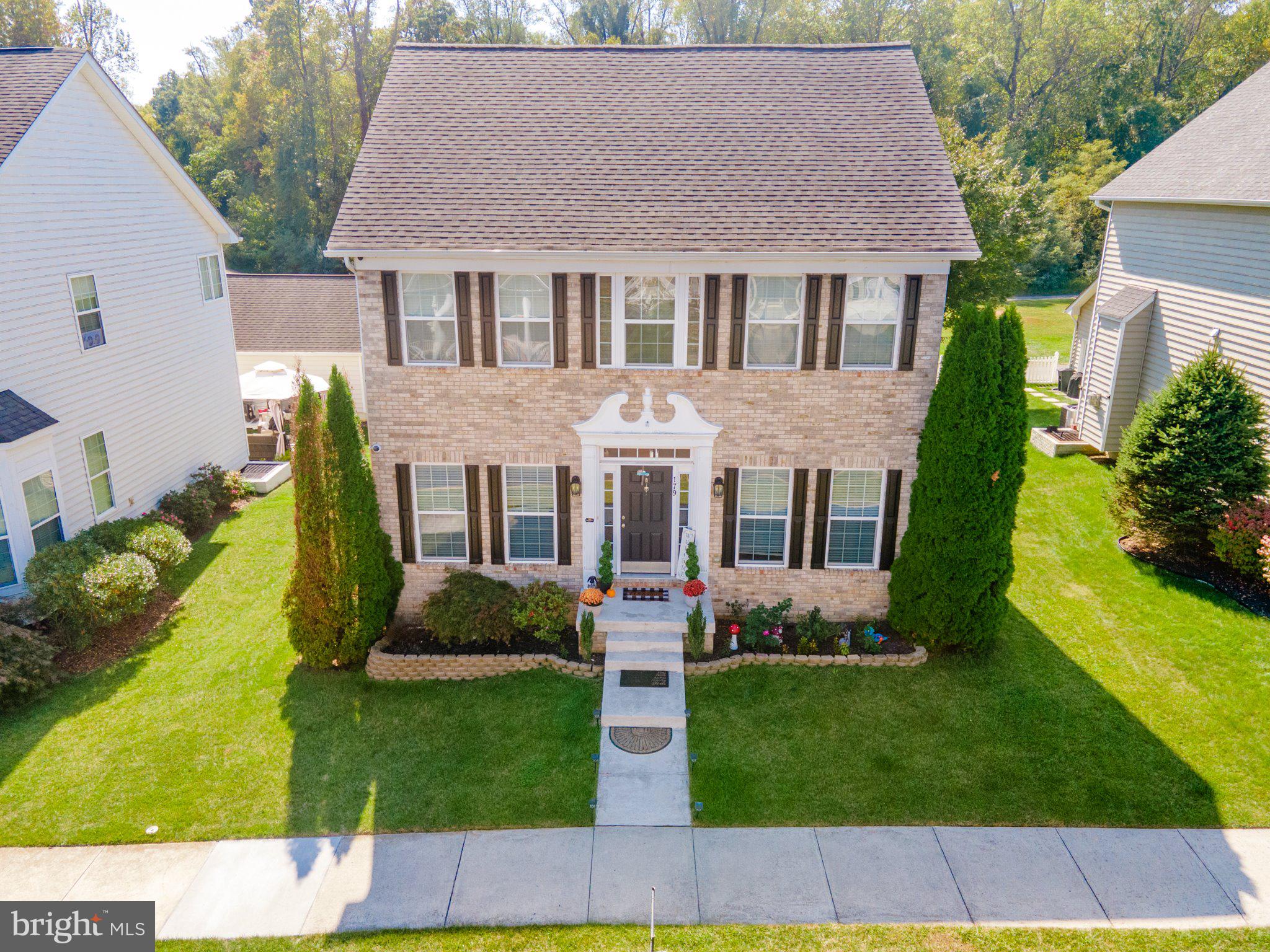 HUNTFIELD - Residential