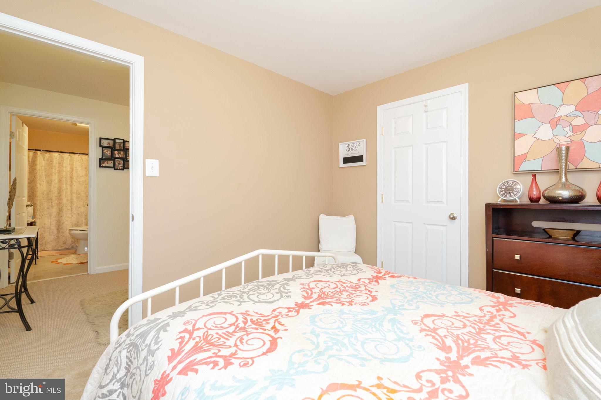 HUNTFIELD - Residential