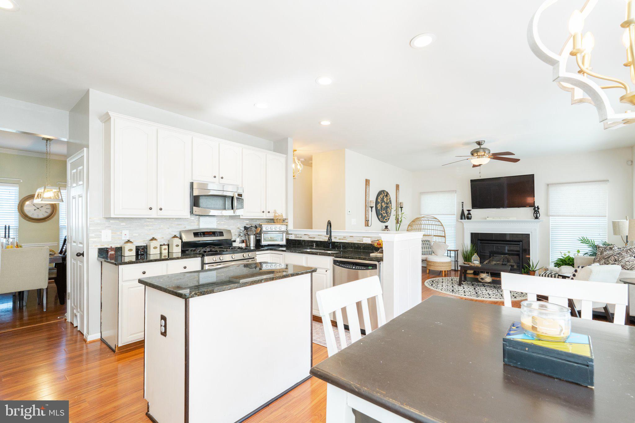 HUNTFIELD - Residential